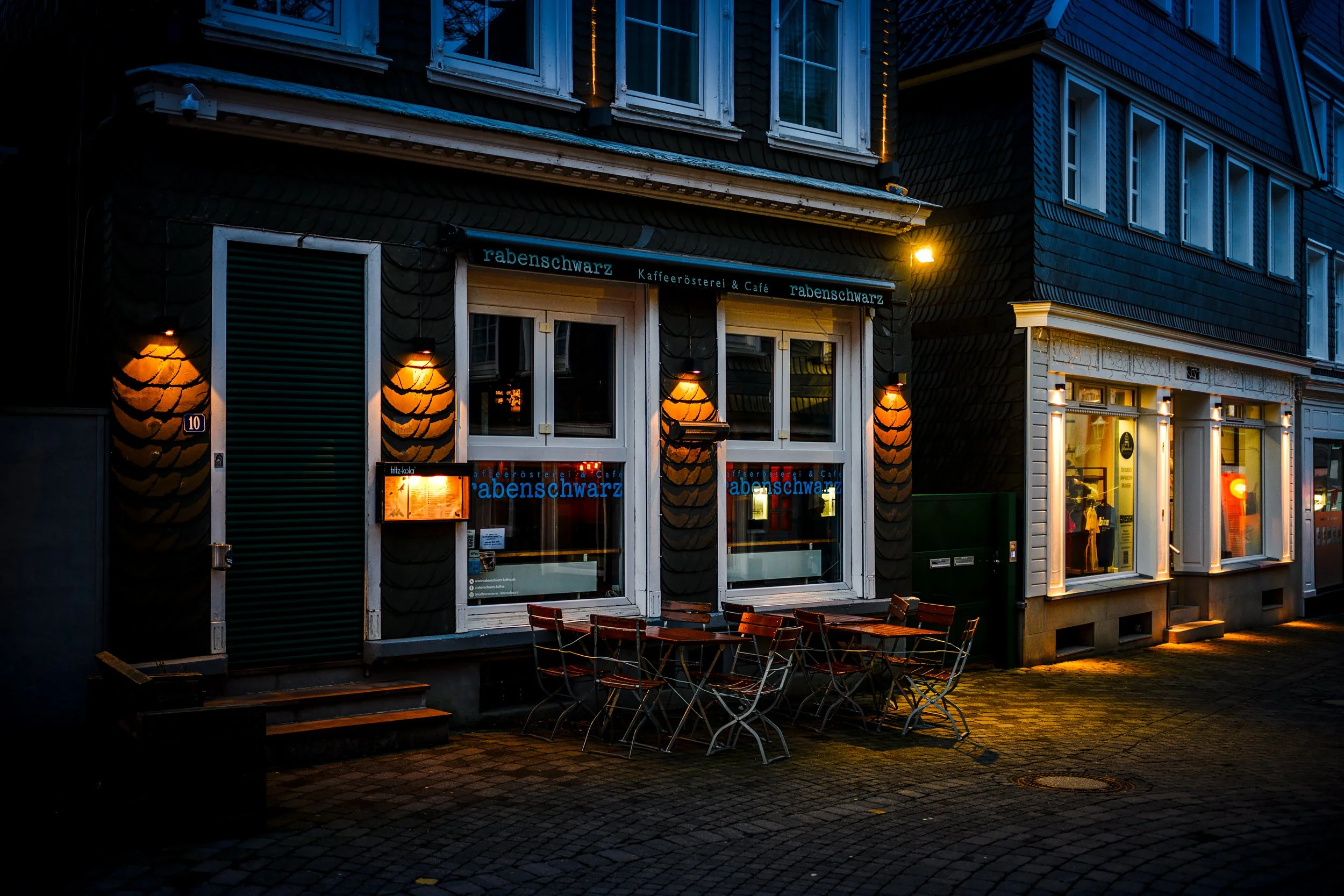 Rabenschwarz. Café und Rösterei in der Schwelmer Altstadt.
