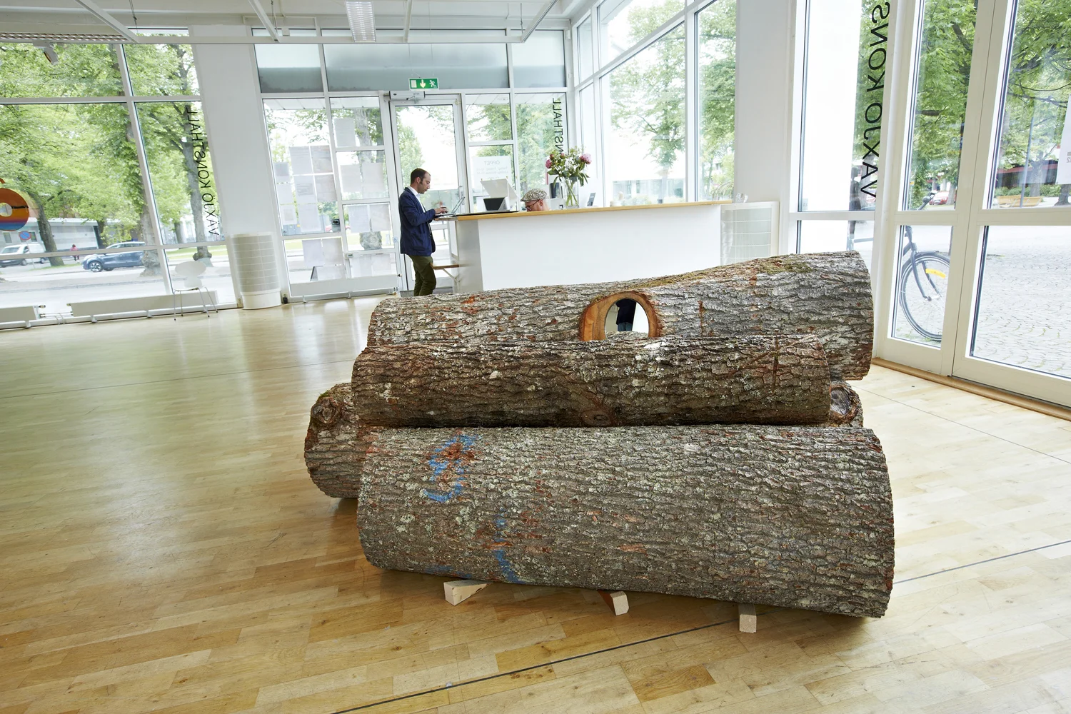  Växjö konsthall, Woodstock, grupputställning, Växjö, 2012 Foto Mats Samuelsson 