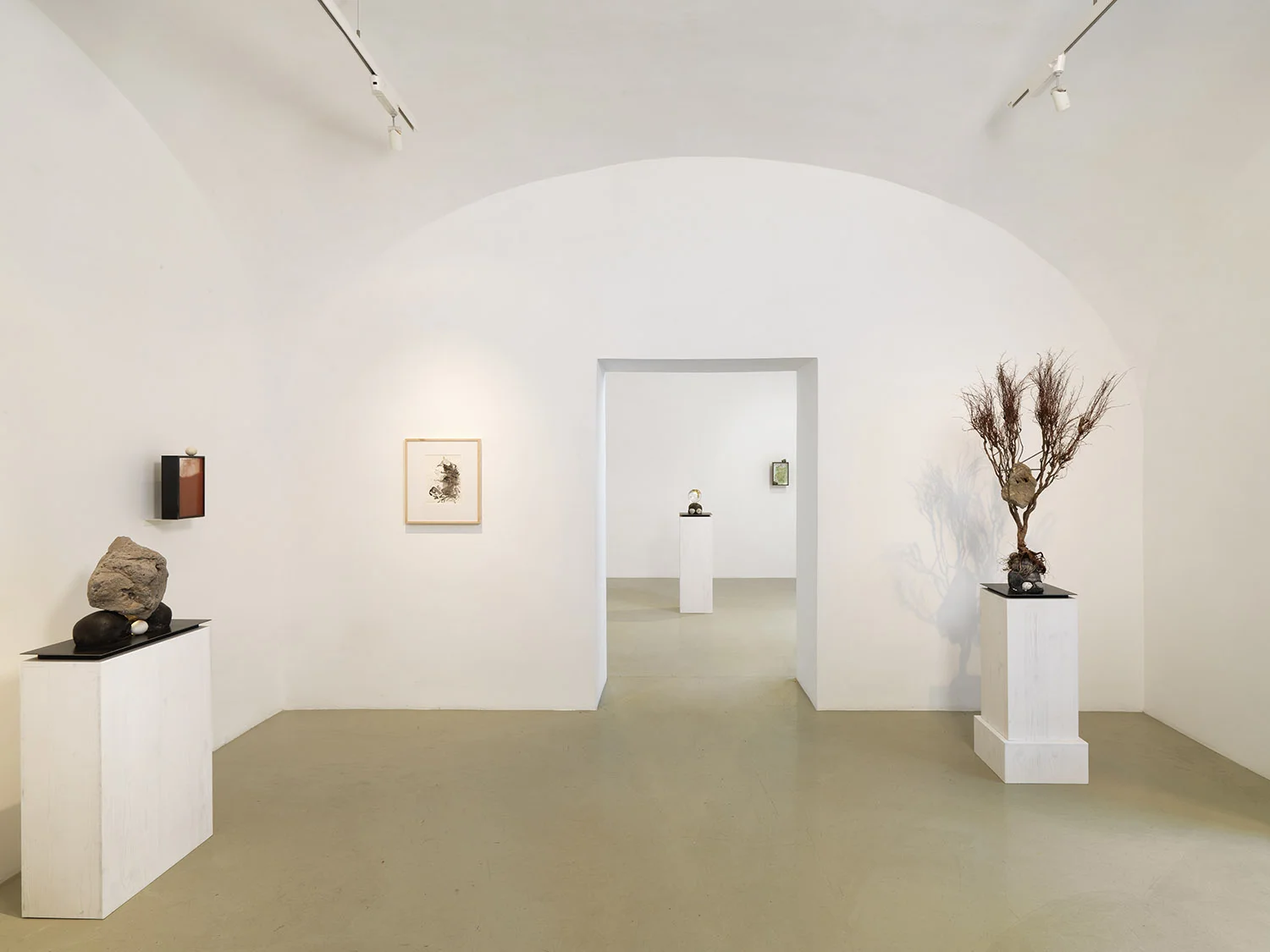 Rebecca Horn, Capuzzelle, 01.12.2012-19.01.2013, Napoli comunicato stampa / press release