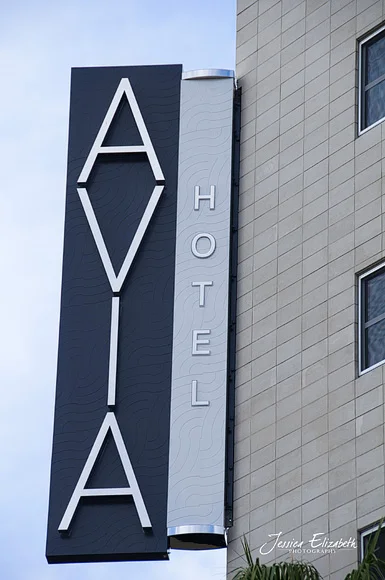 Avia_Hotel_Long_Beach_Wedding_Photography.jpg