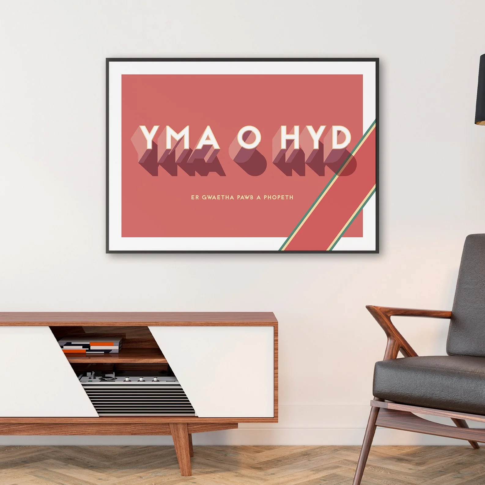 Yma O Hyd visual 1.jpg