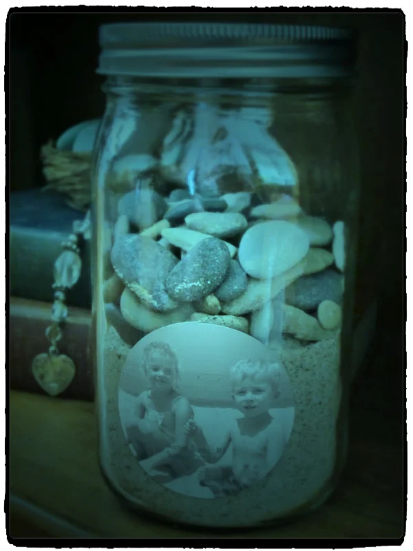 rocks in a mason jar_2.jpg