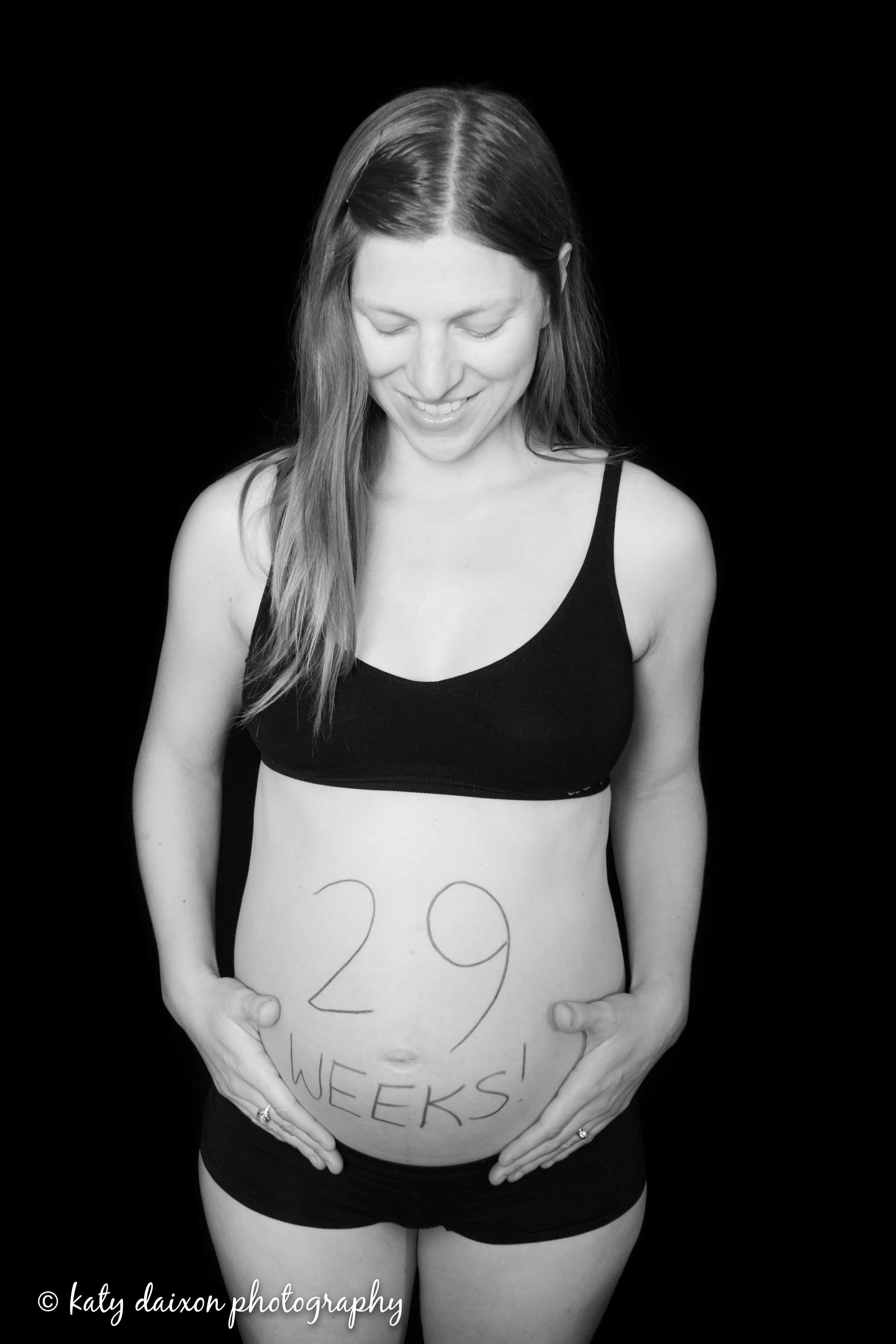 LOOK HOW HAPPY SHE IS TO BE AT 29WKS! This fills me with joy. <3