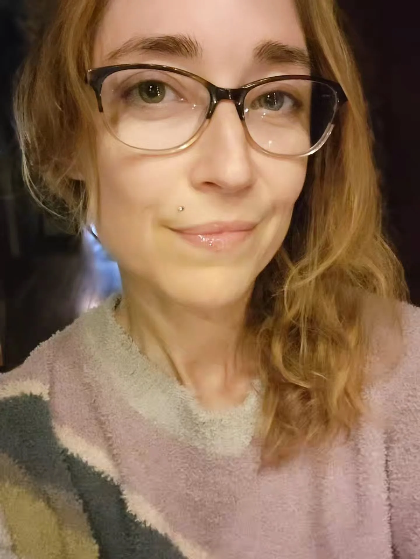 Ended up looking at my honey lips when I took this photo because...so shiny! ✨️ I read that letting honey sit on them for 15min before rinsing off is nourishing and hydrating. Felt great! 💋🍯

Also, don't ever feel ashamed of finding yourself beauti