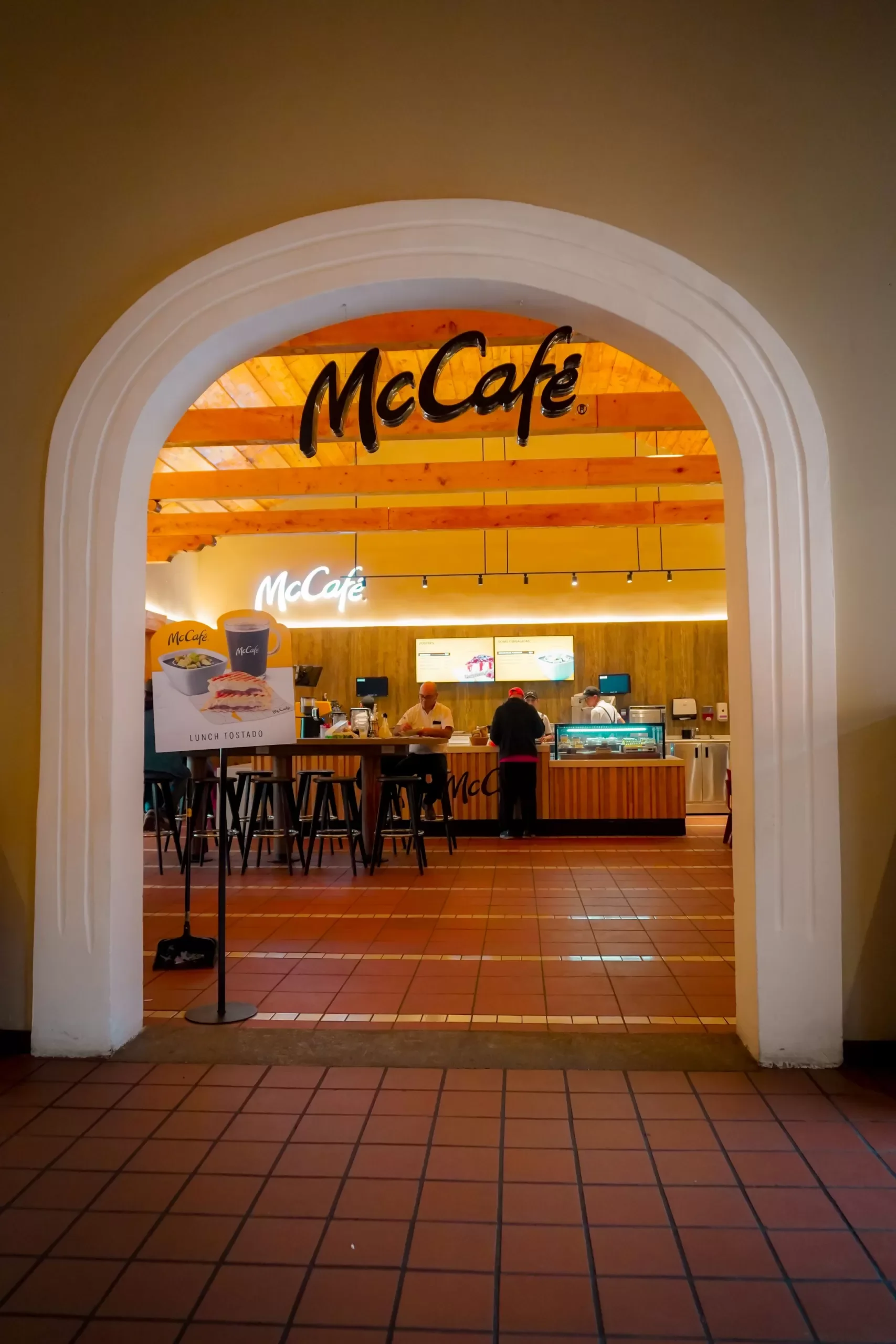 McCafe-Antigua-scaled.webp
