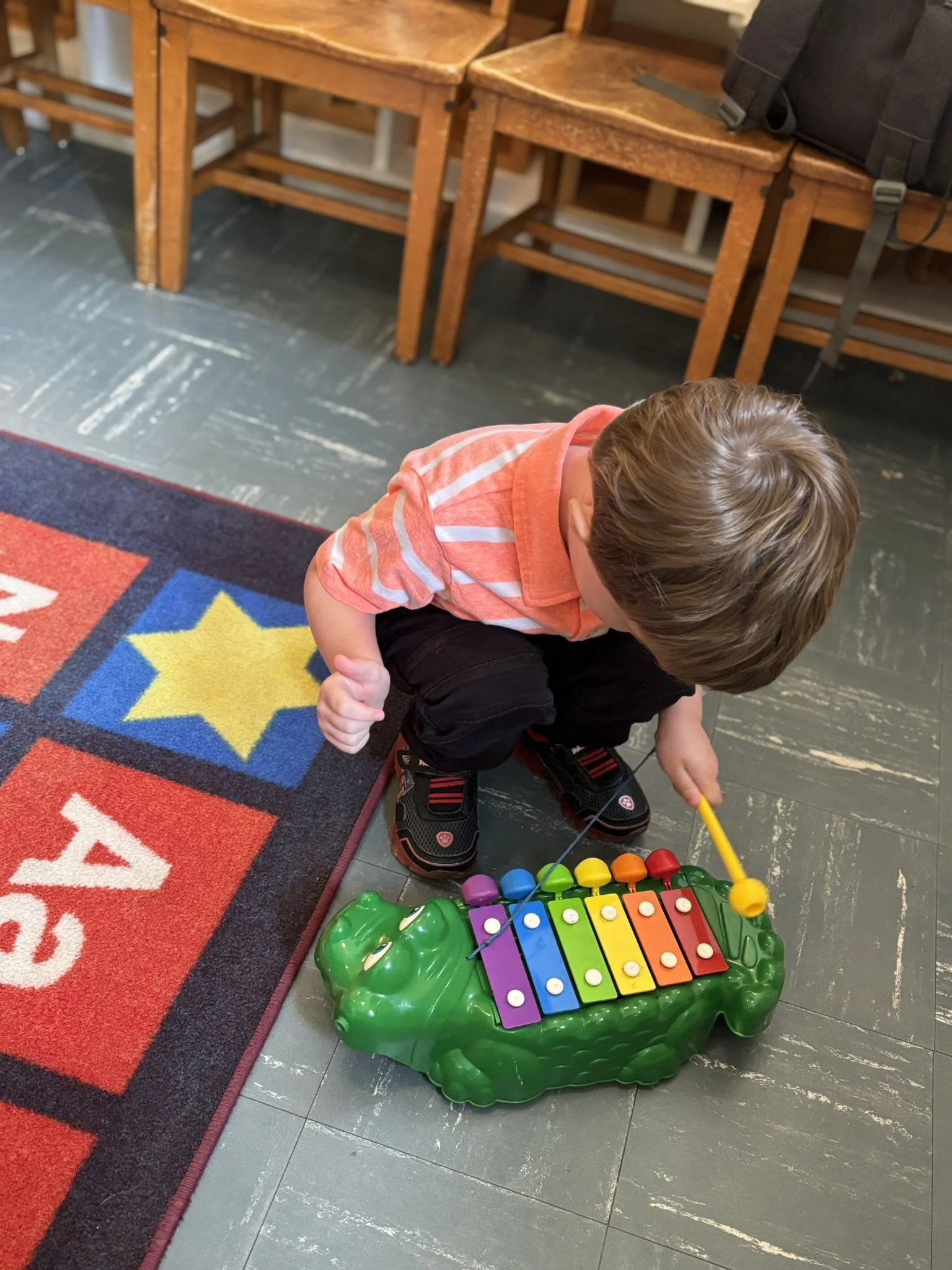 Our inclusive toddler programs allow kids  to come and make new friends through music, singing and playtime regardless of background! 