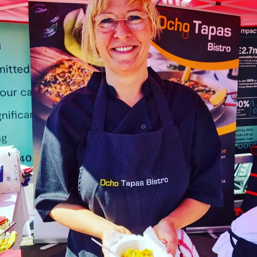 Fantastic day in the Sun cooking Paella for the Relaunch of @Supervalueportstewart 
#ochoteam 
#supervalue 
#paella🥘 
#funinthesun☀️ 
#portstewartprom 
#Portstewart 
#visitportstewart 
#northcoast 
#visitcausewatcoastandglens 
#causewaycoast 
#taste