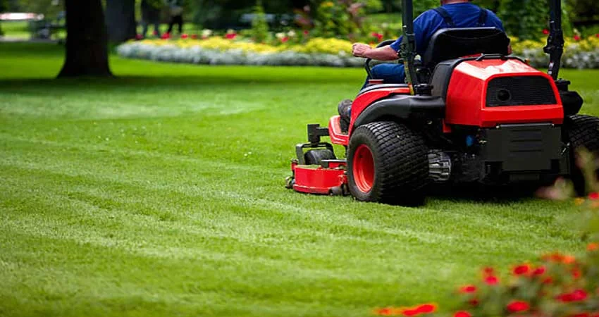 commercial-mowing.jpg