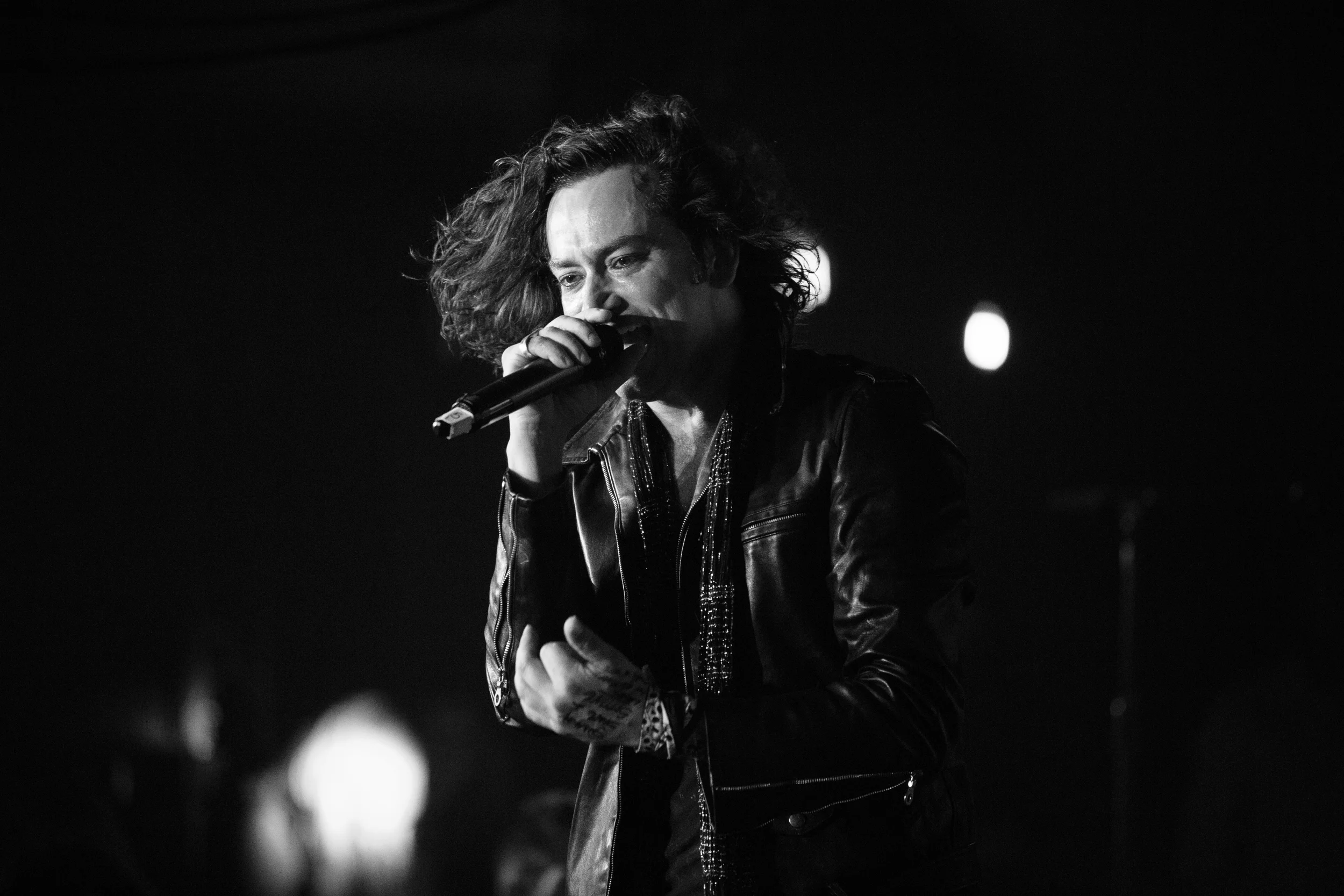 Constantine Maroulis : "Broadway The Hardway"