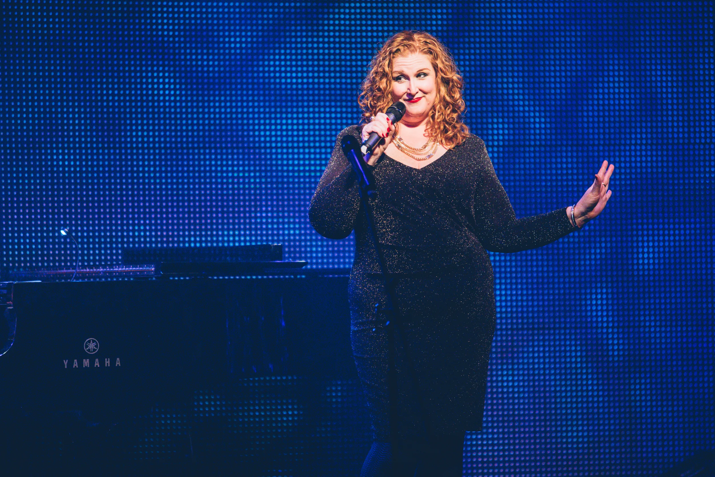 Julie James : "Into The Woods" Home Video Release Party