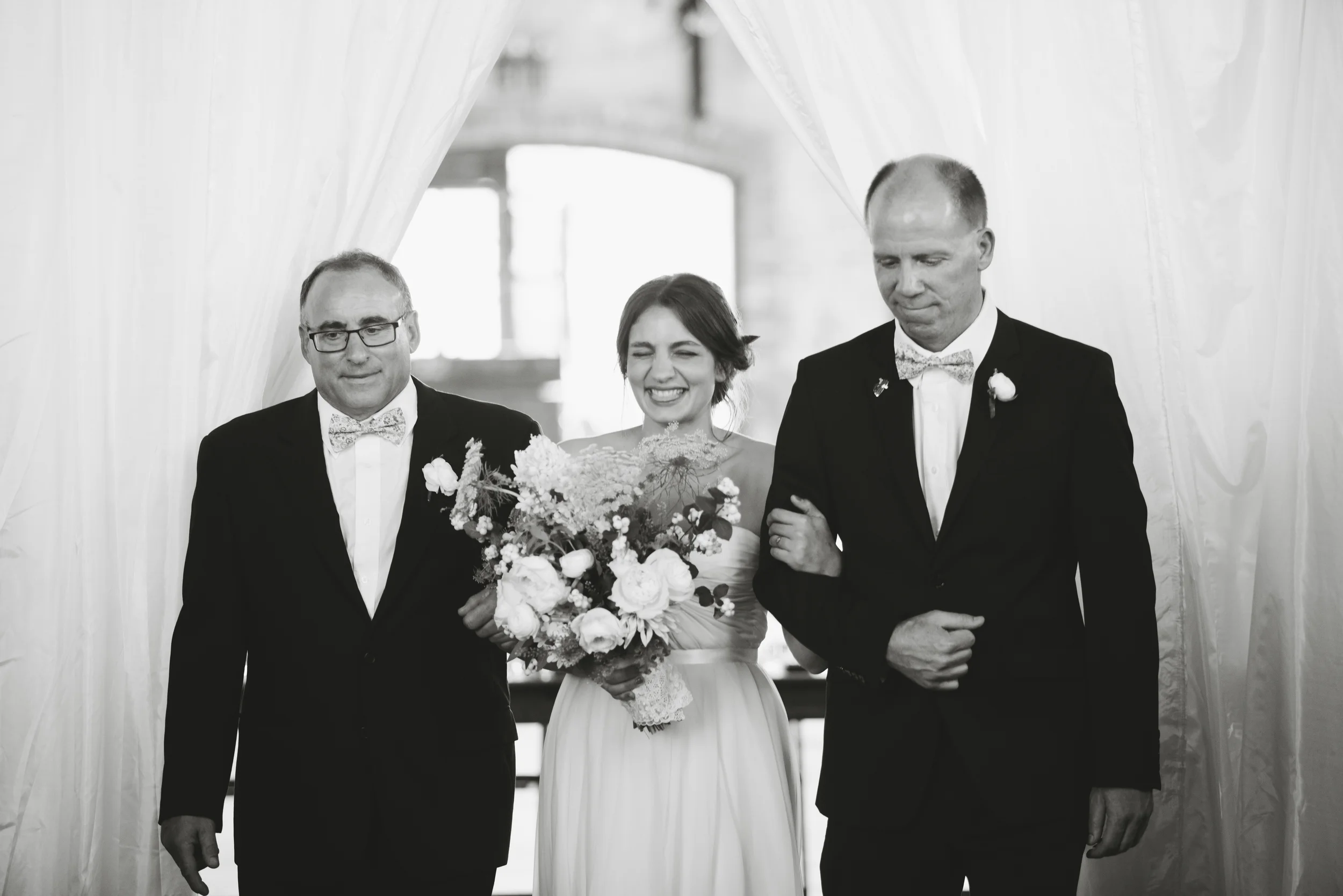 Lee + Rebecca : Meet The Harrisons