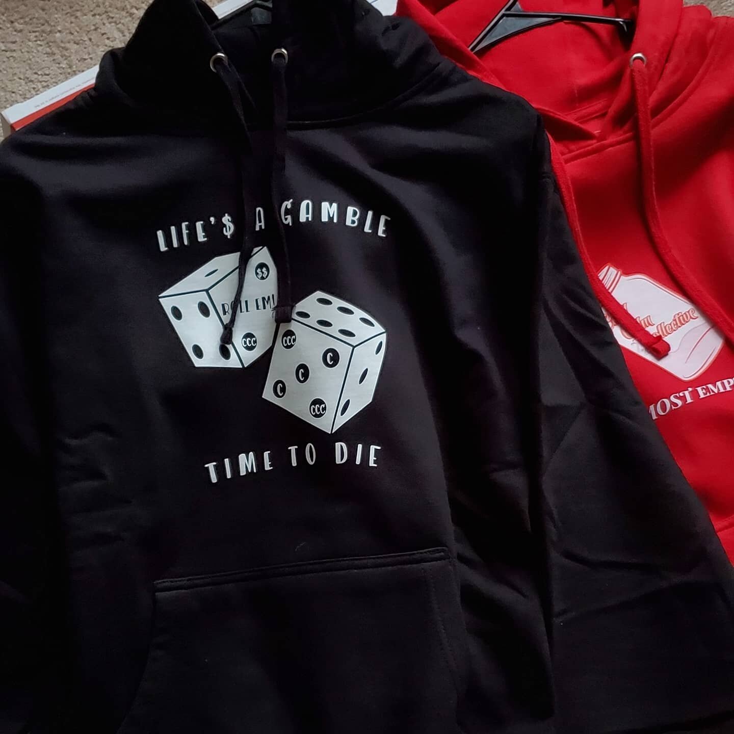 NEW HOODIE ALERT 🚨 The Time to Die hoodie is NOW available on the site
.
.
.
.
.
.

#streetwear #newproducts #clothing #clothingbrand #fxbg #global #like4like #instagood #virginia #shopsmall #promo #usa #logo #ccc #hoodieseason #nyc #dice #blackandw