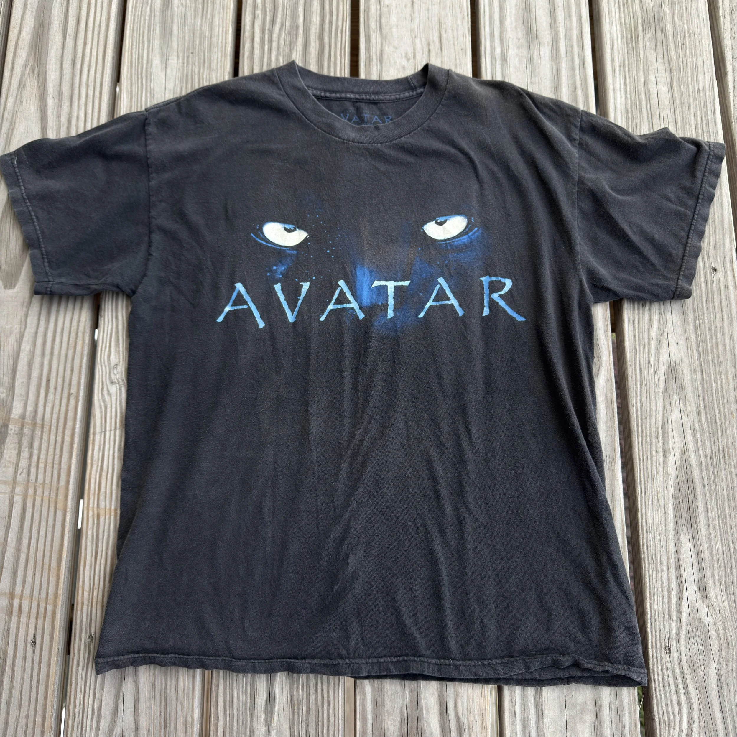 Avatar T-Shirt (Large)