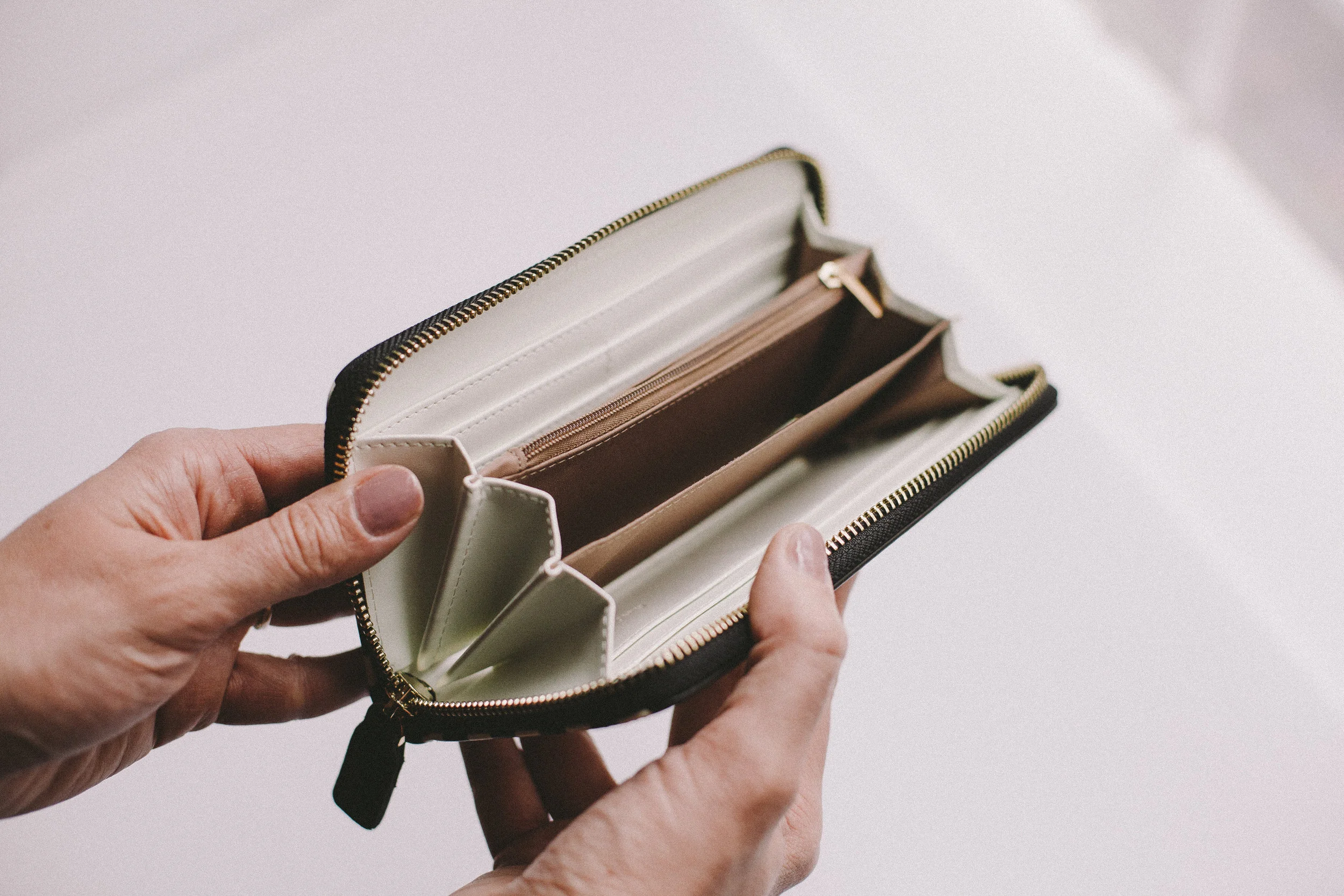 organized wallet