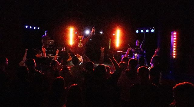 College shows are some of my FAVS! A few snaps from our show in Whitewater, Wisconsin last week. This is the OG band, the three of us haven’t done a show together in over a year! I’ve changed a lot in my show since we’ve last played together... and for these guys to come in blind, learn new songs, new lighting transitions, new stage antics, and more... I’m so grateful and impressed by their talent and willingness to go all in on my music. @abraham_gross & @iamjedijosh, thanks for driving through the night to make this show happen. 💪🏽