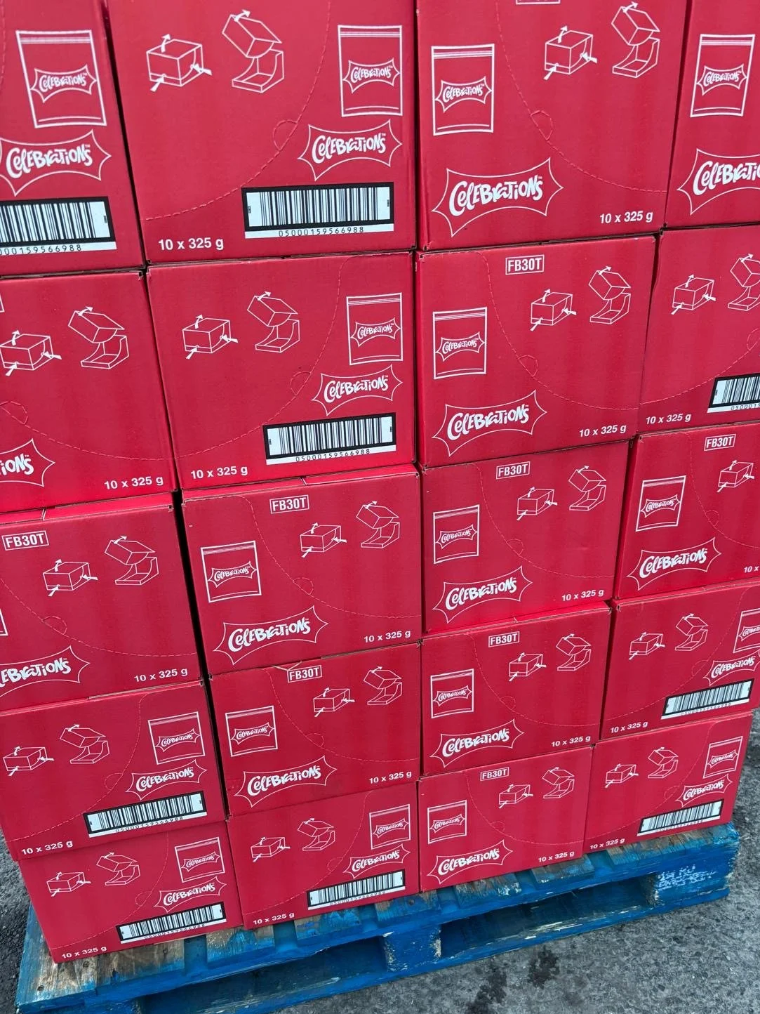 Christmas gifts to Maghaberry Prison