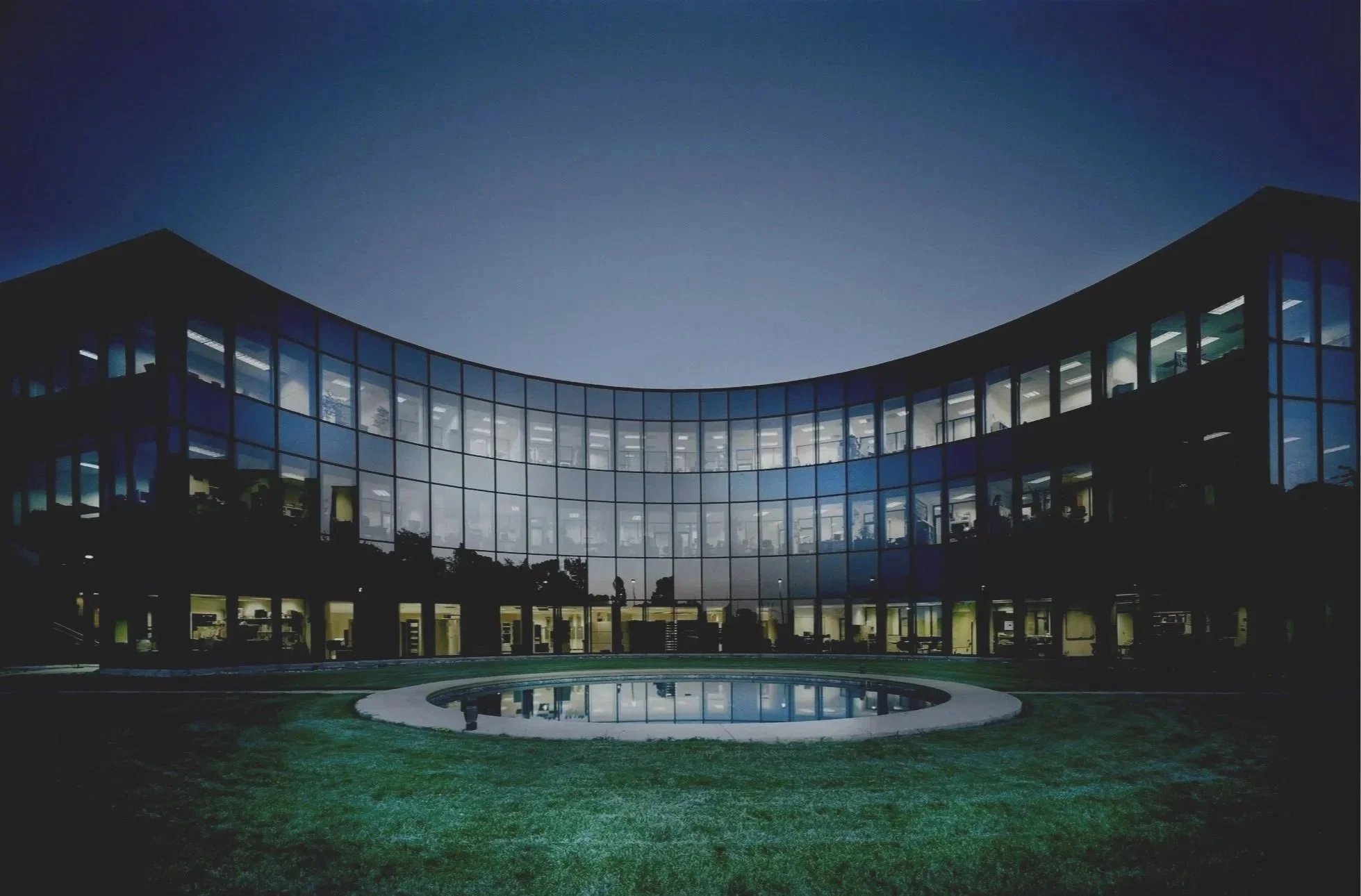 db_building1.jpg
