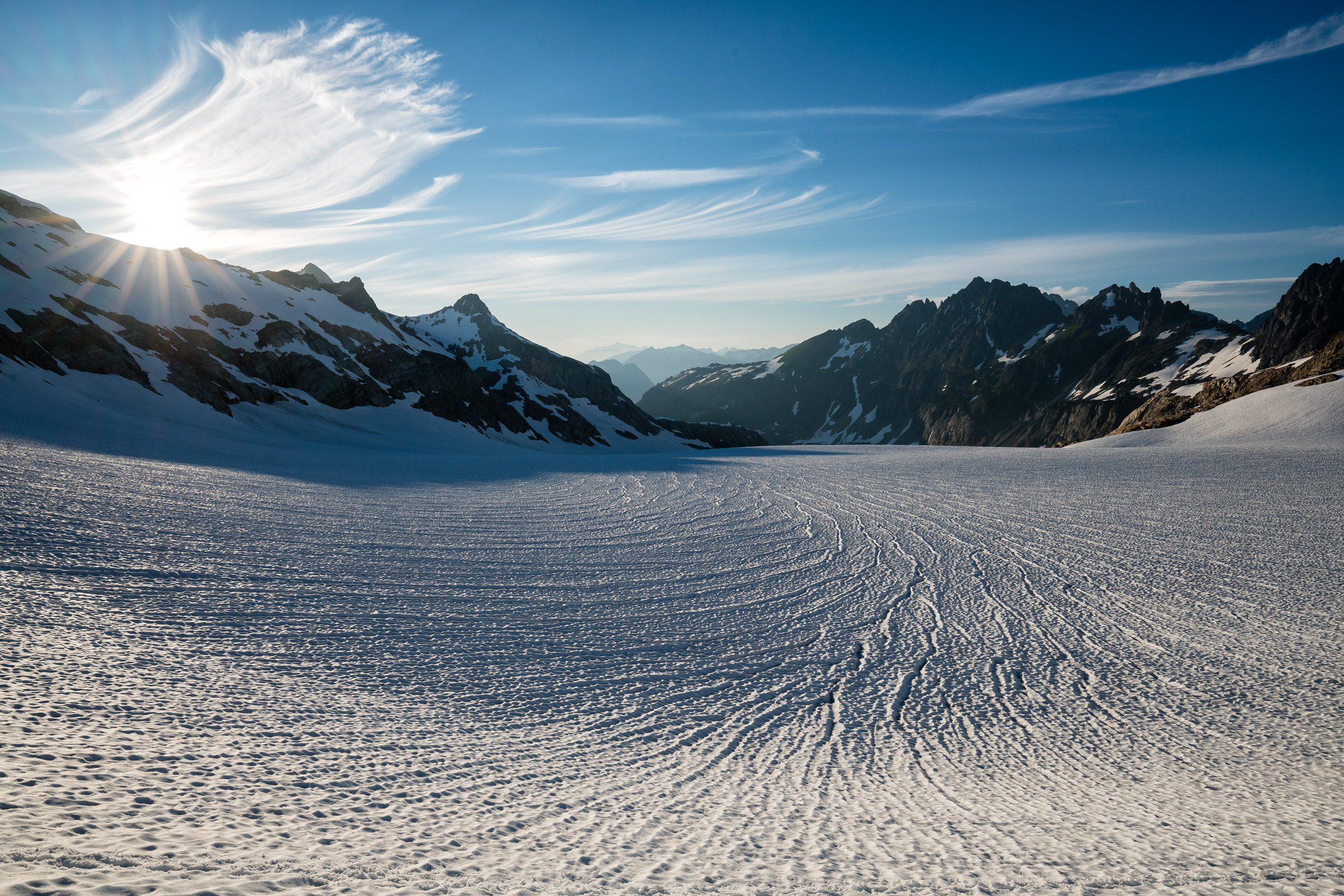  Adventures: Mountaineering and scenery of the Ptarmigan Traverse, a 35 mile alpine traverse in the North Cascades of Washington State 