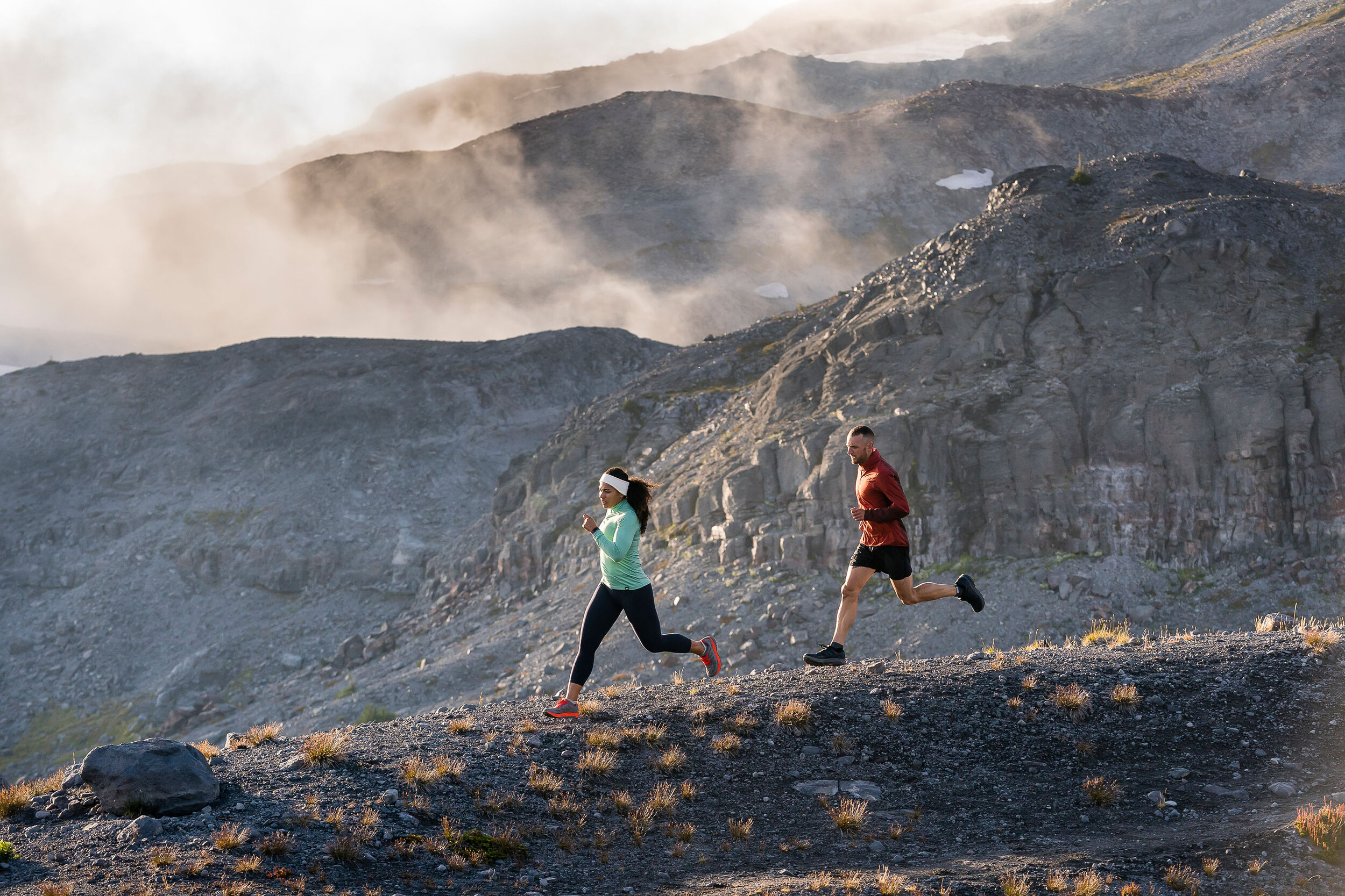  Adventure: Jennifer Forrester and Andrew O'Connor trail running in the alpine, Mt. Rainier National Park, Washington 