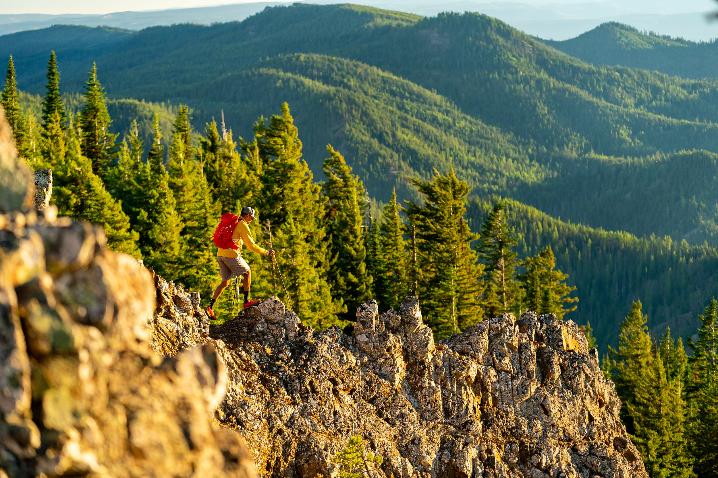  Lifestyle: Tim Cummings and Ariel Gliboff trail running on the Iron Bear trail in early Autumn, Central Cascades, Washington 