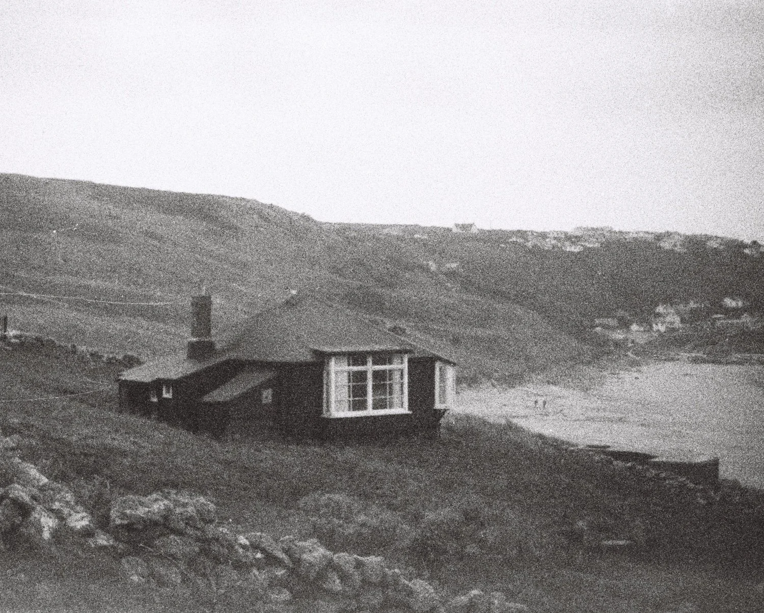 Lomography Orca 110 Black &amp; White Review