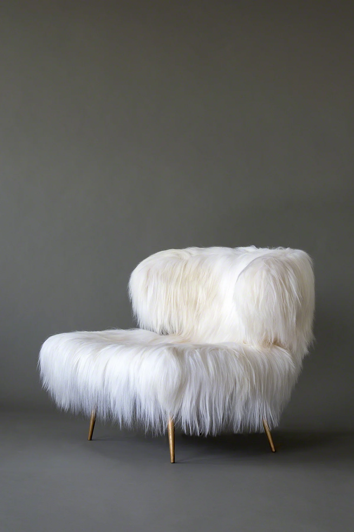 woolly_bella_perspective_vertical_large.jpg