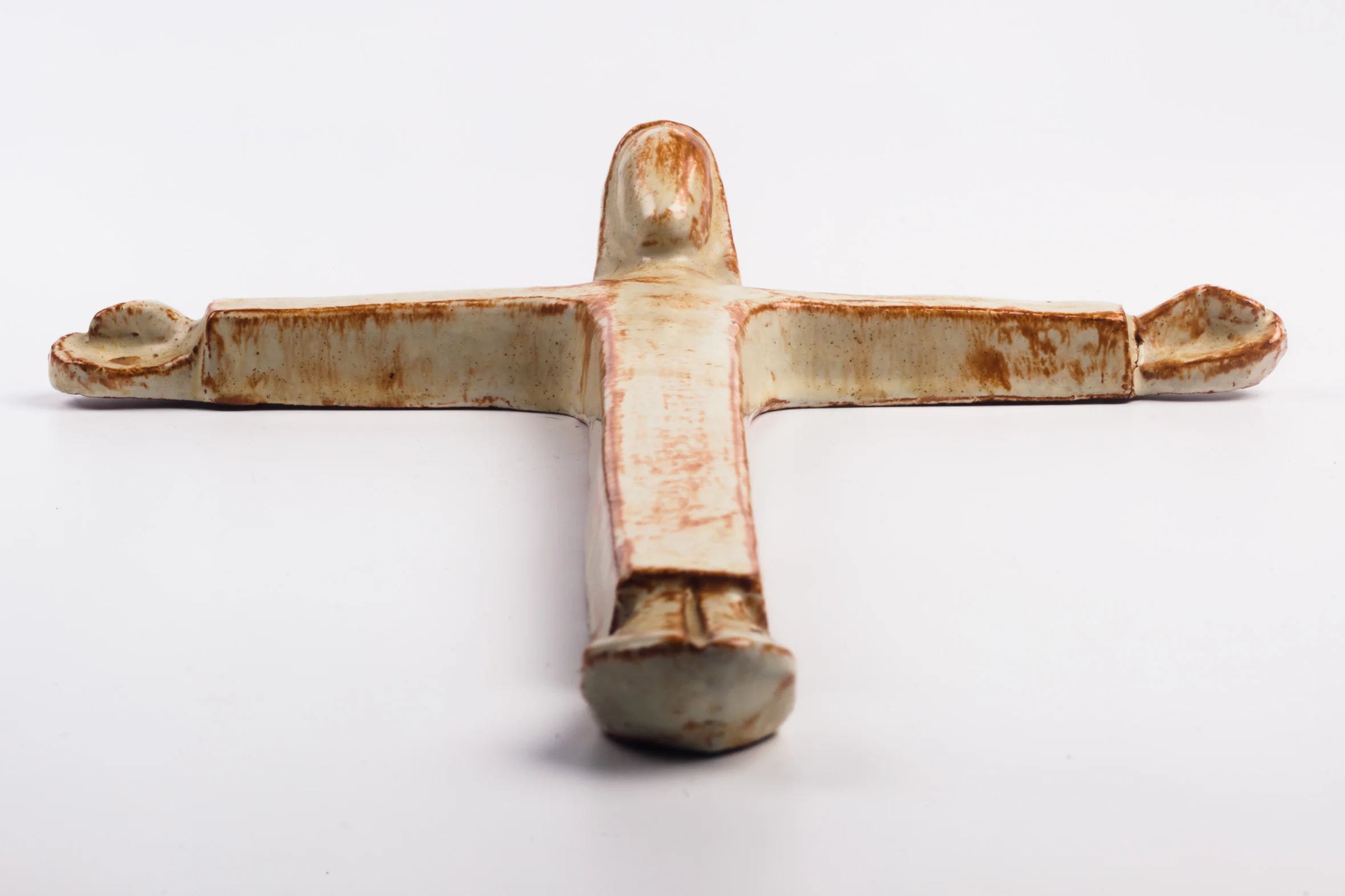 Wall Crucifix in Ceramic, Hand-Painted, White, Sienna, Made in Belgium 1950s