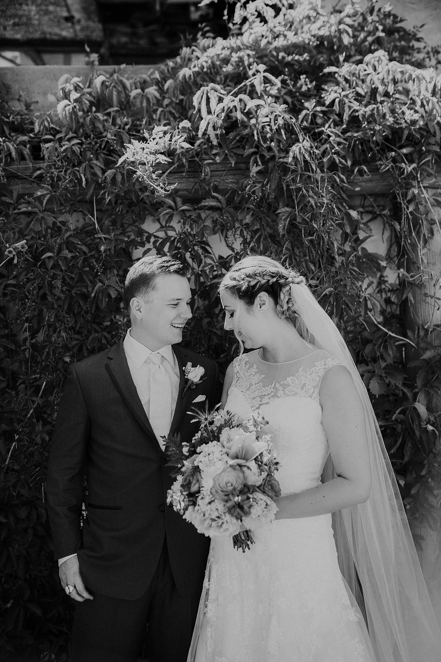 Alicia+lucia+photography+-+albuquerque+wedding+photographer+-+santa+fe+wedding+photography+-+new+mexico+wedding+photographer+-+casa+de+suenos+wedding_0108.jpg
