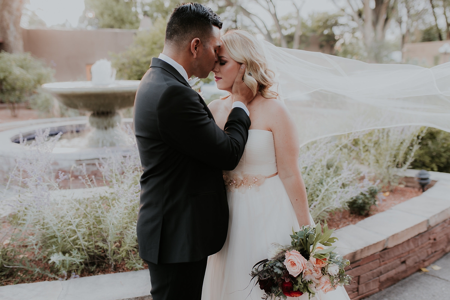 Alicia+lucia+photography+-+albuquerque+wedding+photographer+-+santa+fe+wedding+photography+-+new+mexico+wedding+photographer+-+la+ posada+santa+fe+wedding_0057.jpg