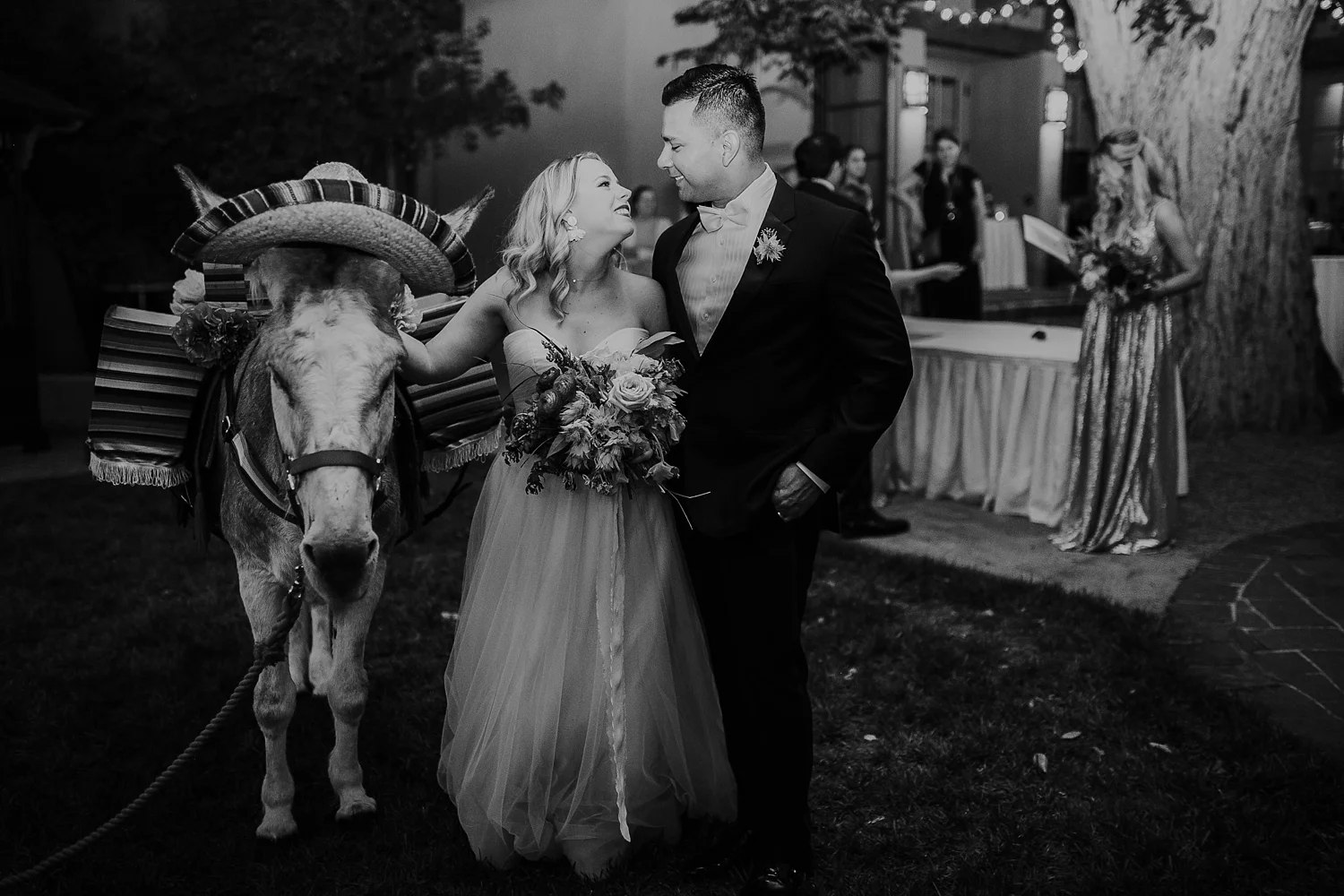 Alicia+lucia+photography+-+albuquerque+wedding+photographer+-+santa+fe+wedding+photography+-+new+mexico+wedding+photographer+-+la+ posada+santa+fe+wedding_0064.jpg
