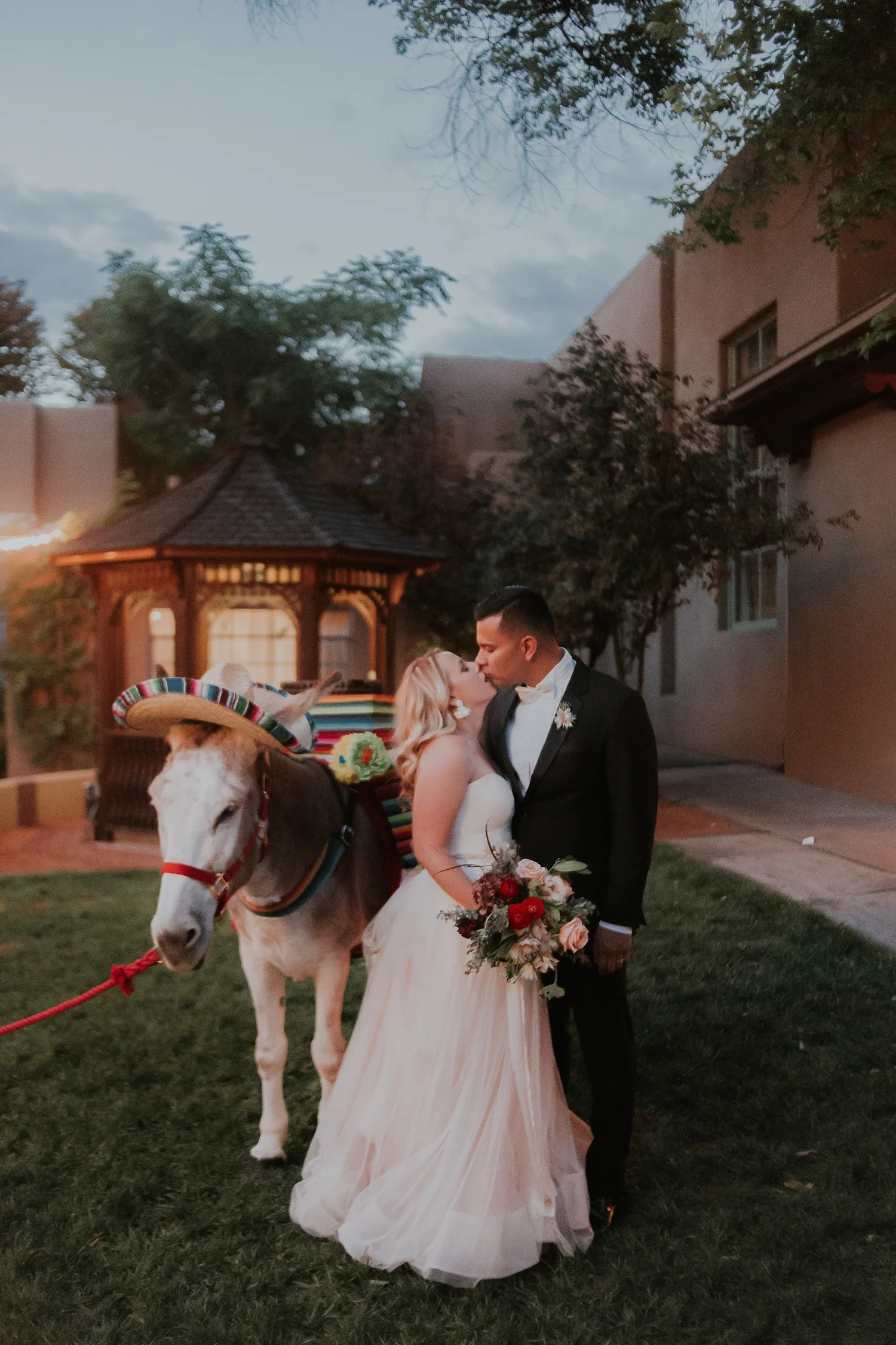 Alicia+lucia+photography+-+albuquerque+wedding+photographer+-+santa+fe+wedding+photography+-+new+mexico+wedding+photographer+-+la+ posada+santa+fe+wedding_0065.jpg