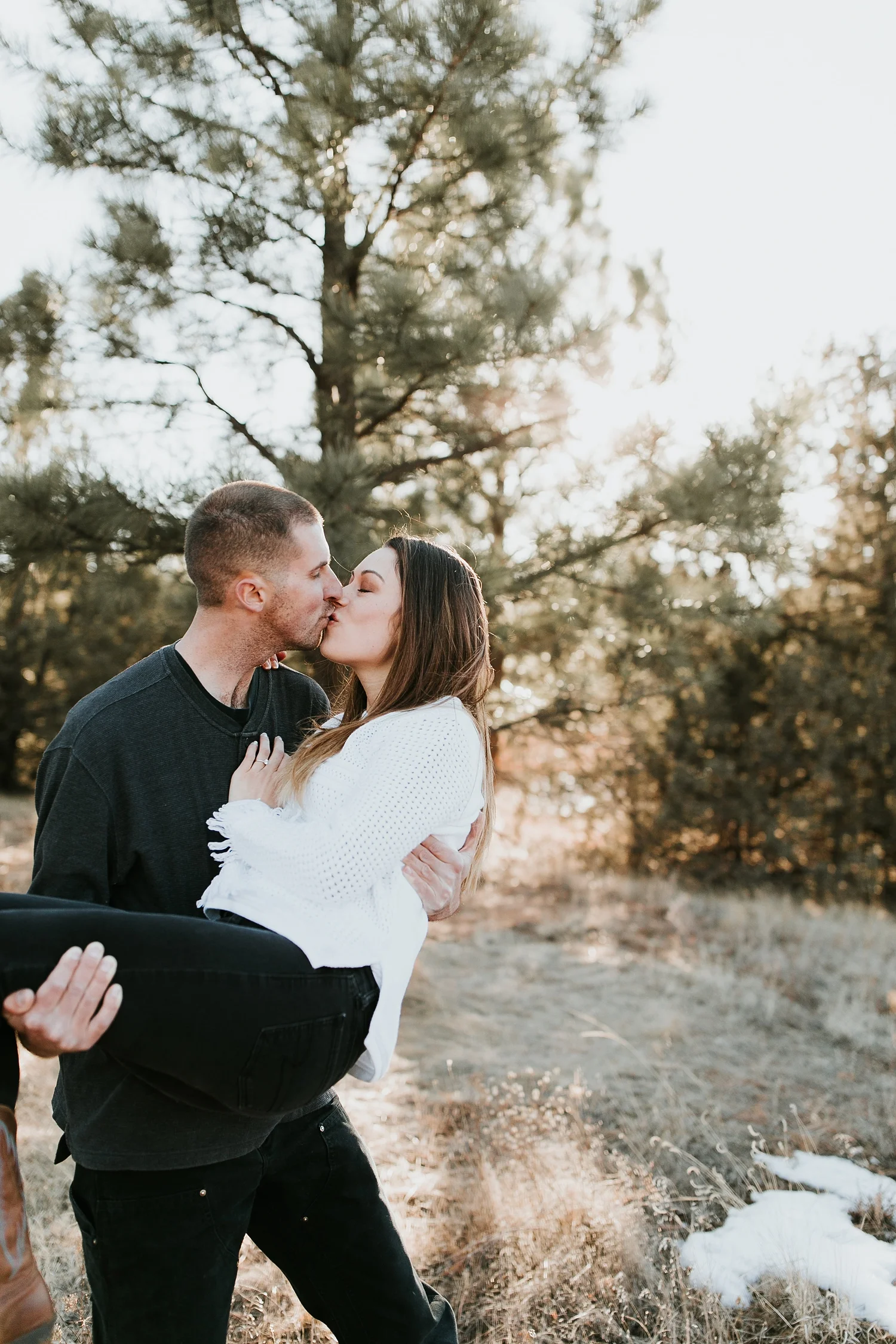 Alicia+lucia+photography+-+albuquerque+wedding+photographer+-+santa+fe+wedding+photography+-+new+mexico+wedding+photographer+-+albuquerque+winter+engagement+session_0039.jpg