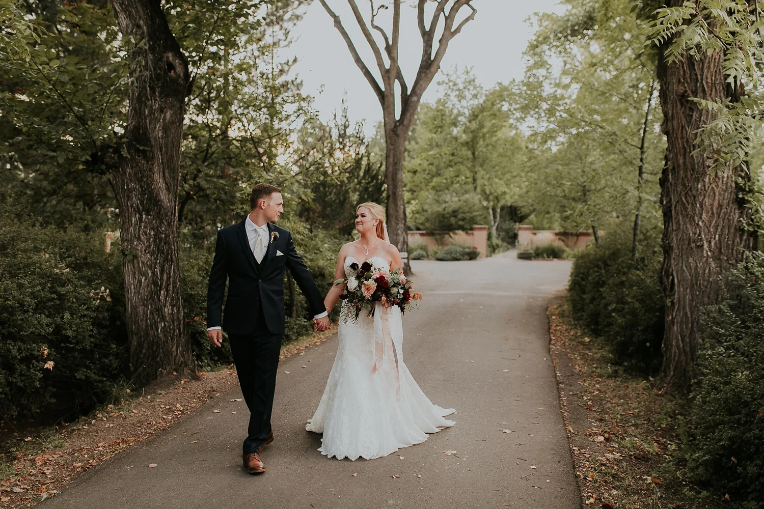 Alicia+lucia+photography+-+albuquerque+wedding+photographer+-+santa+fe+wedding+photography+-+new+mexico+wedding+photographer+-+los+poblanos+wedding+-+los+poblanos+fall+wedding_0079.jpg