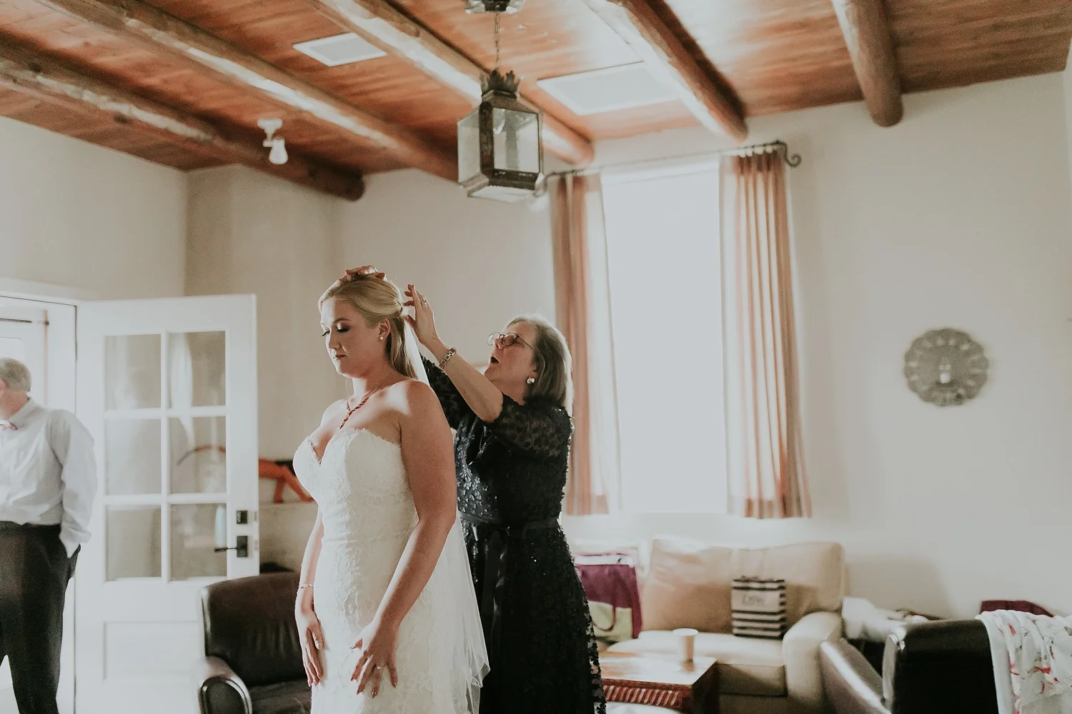 Alicia+lucia+photography+-+albuquerque+wedding+photographer+-+santa+fe+wedding+photography+-+new+mexico+wedding+photographer+-+los+poblanos+wedding+-+los+poblanos+fall+wedding_0106.jpg