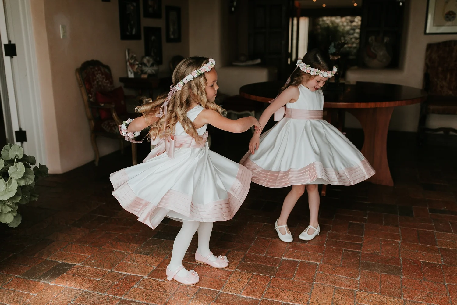 Alicia+lucia+photography+-+albuquerque+wedding+photographer+-+santa+fe+wedding+photography+-+new+mexico+wedding+photographer+-+new+mexico+engagement+-+la+mesita+ranch+wedding+-+la+mesita+ranch+spring+wedding_0008.jpg