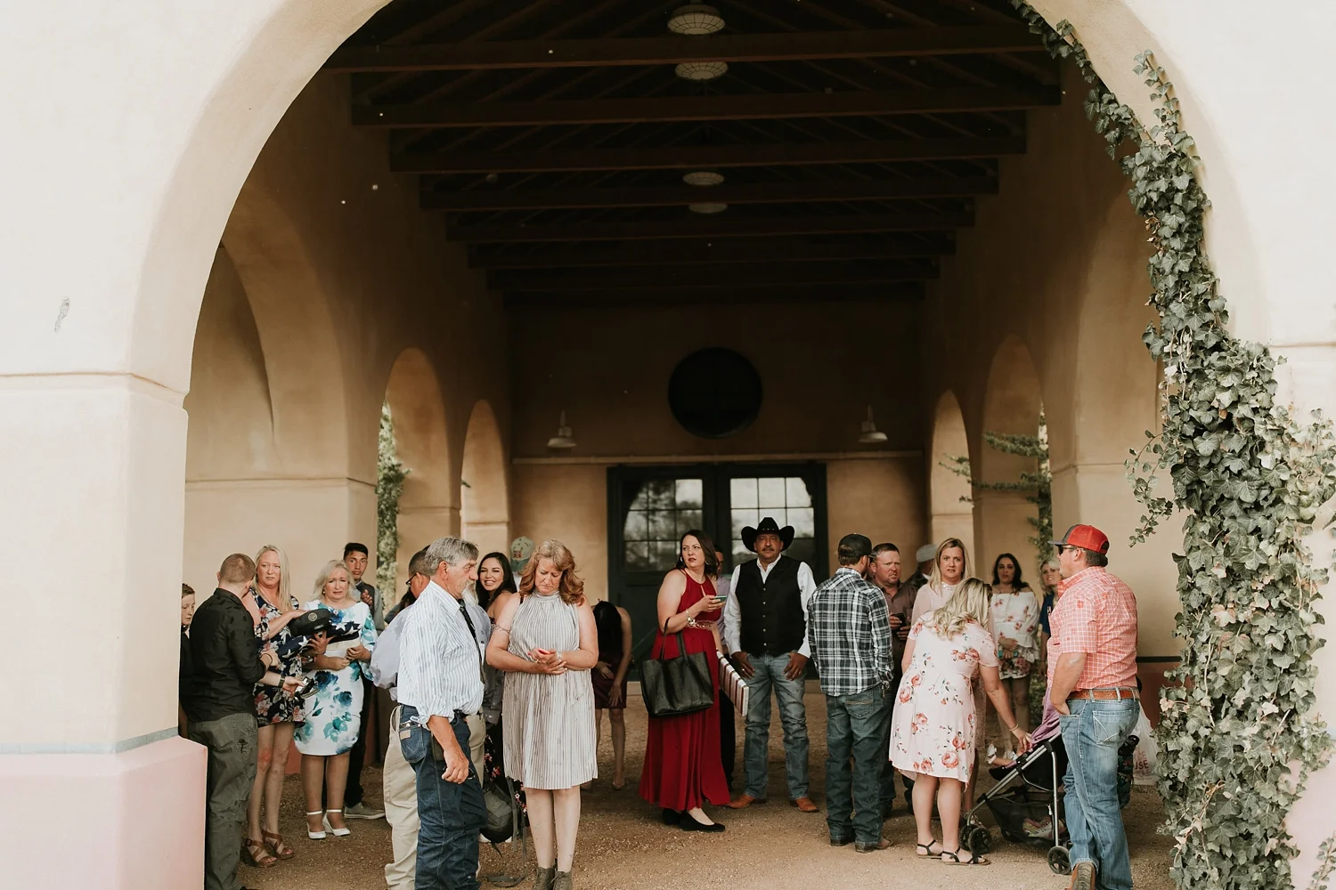 Alicia+lucia+photography+-+albuquerque+wedding+photographer+-+santa+fe+wedding+photography+-+new+mexico+wedding+photographer+-+new+mexico+engagement+-+la+mesita+ranch+wedding+-+la+mesita+ranch+spring+wedding_0022.jpg