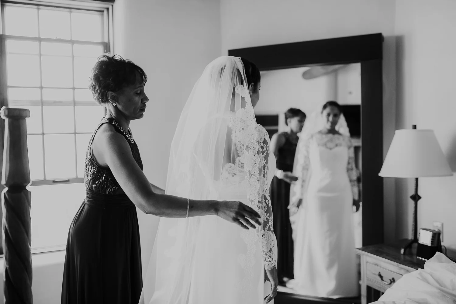 Alicia+lucia+photography+-+albuquerque+wedding+photographer+-+santa+fe+wedding+photography+-+new+mexico+wedding+photographer+-+new+mexico+engagement+-+la+fonda+new+mexico+wedding+-+la+fonda+fall+wedding_0022.jpg