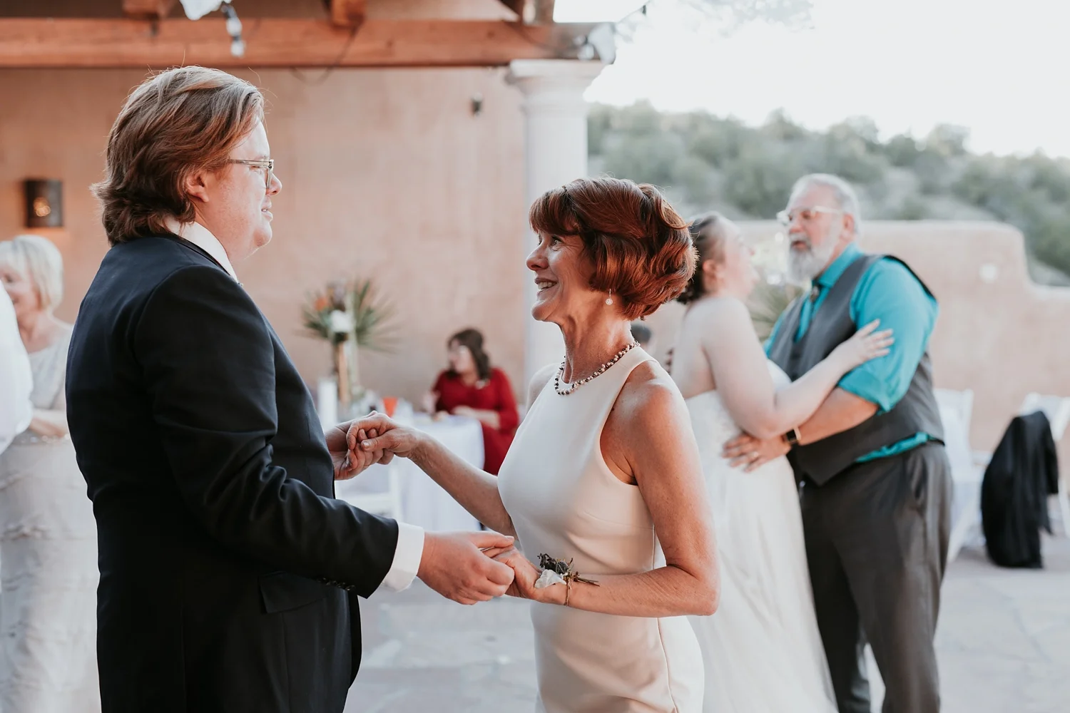 Alicia+lucia+photography+-+albuquerque+wedding+photographer+-+santa+fe+wedding+photography+-+new+mexico+wedding+photographer+-+hacienda+dona+andrea+wedding+-+destination+wedding+-+new+york+couple_0061.jpg