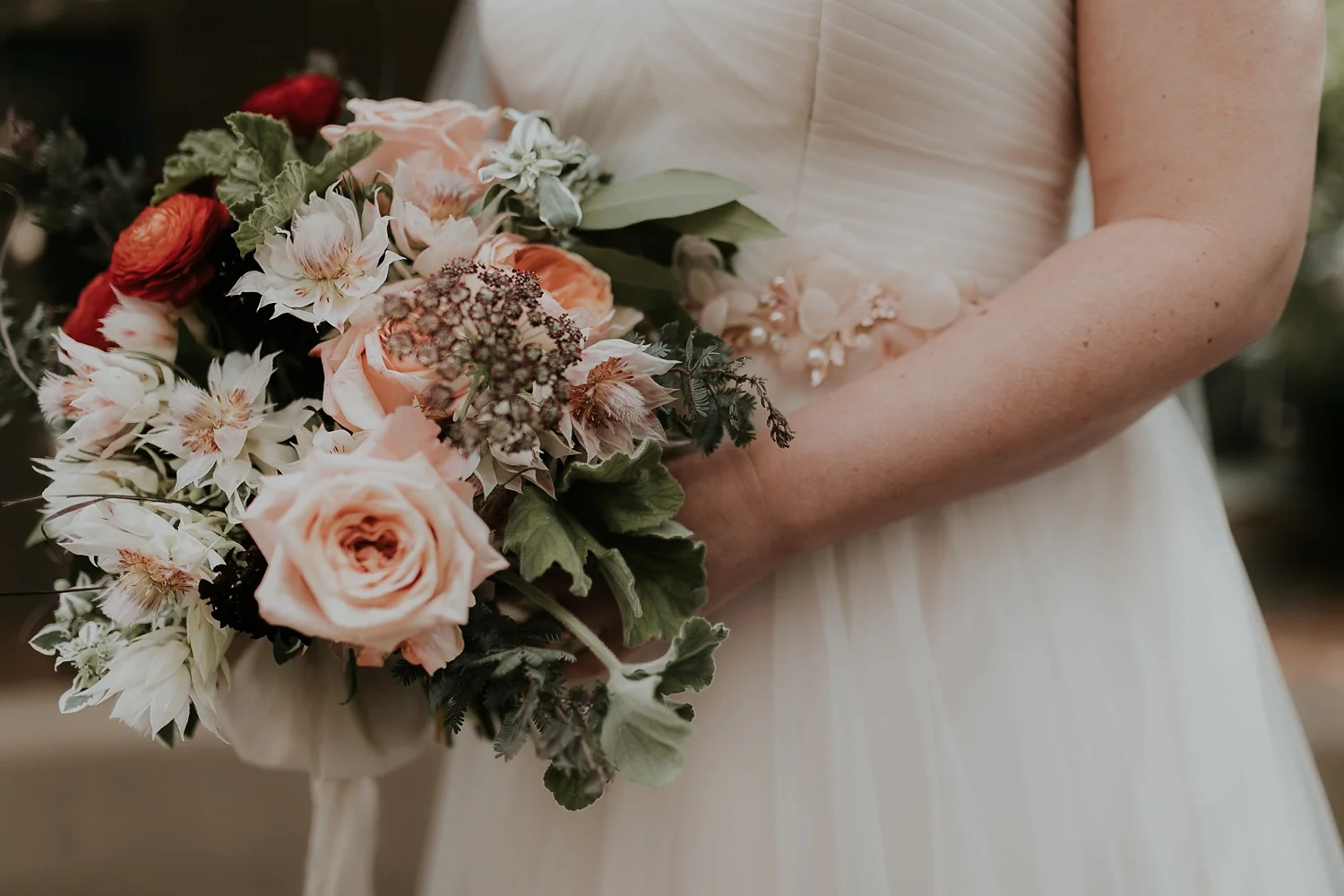 Alicia+lucia+photography+-+albuquerque+wedding+photographer+-+santa+fe+wedding+photography+-+new+mexico+wedding+photographer+-+wedding+flowers+-+summer+wedding+flowers_0020.jpg