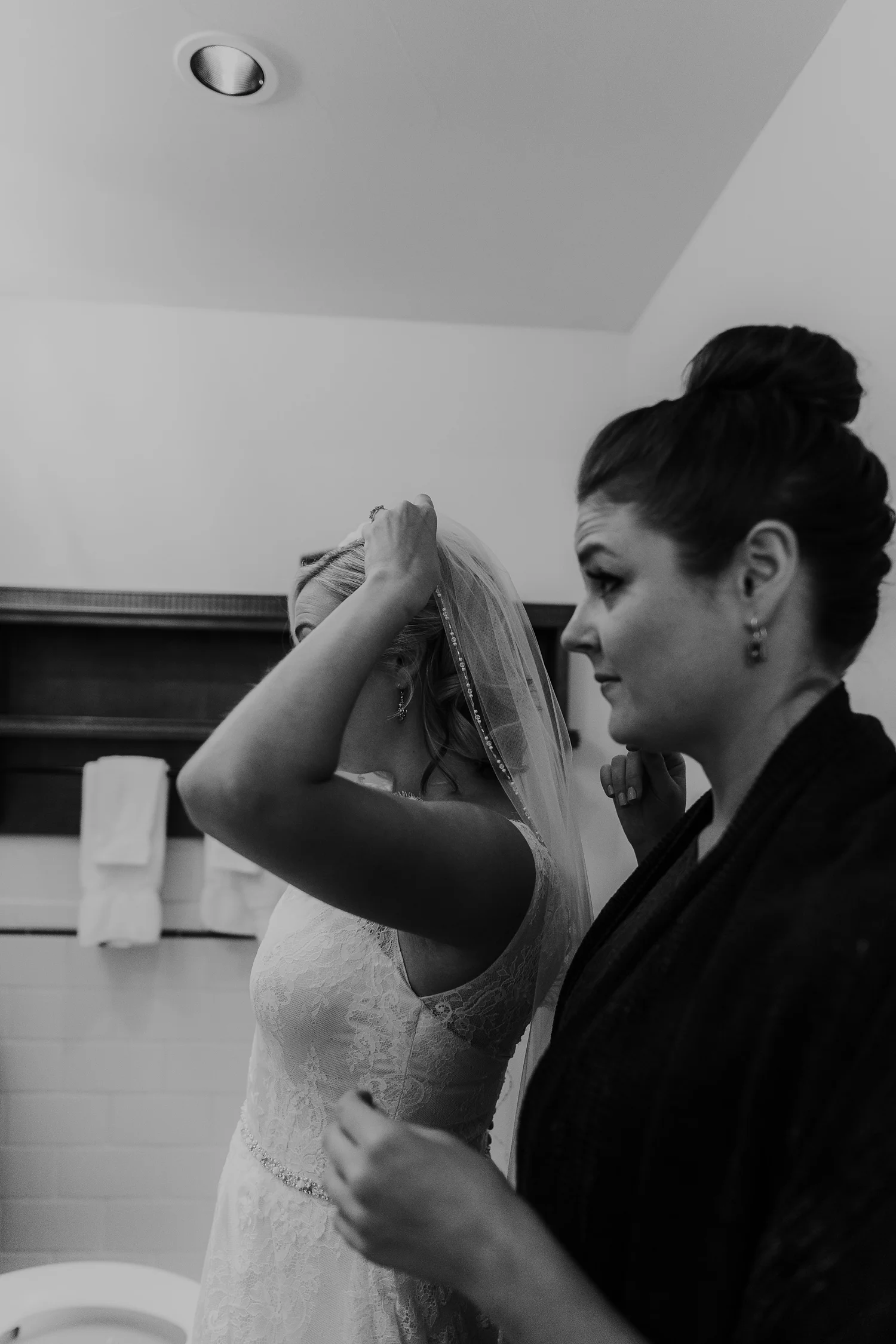 Alicia+lucia+photography+-+albuquerque+wedding+photographer+-+santa+fe+wedding+photography+-+new+mexico+wedding+photographer+-+la+fonda+wedding+-+la+fonda+fall+wedding+-+intimate+la+fonda+wedding_0006.jpg