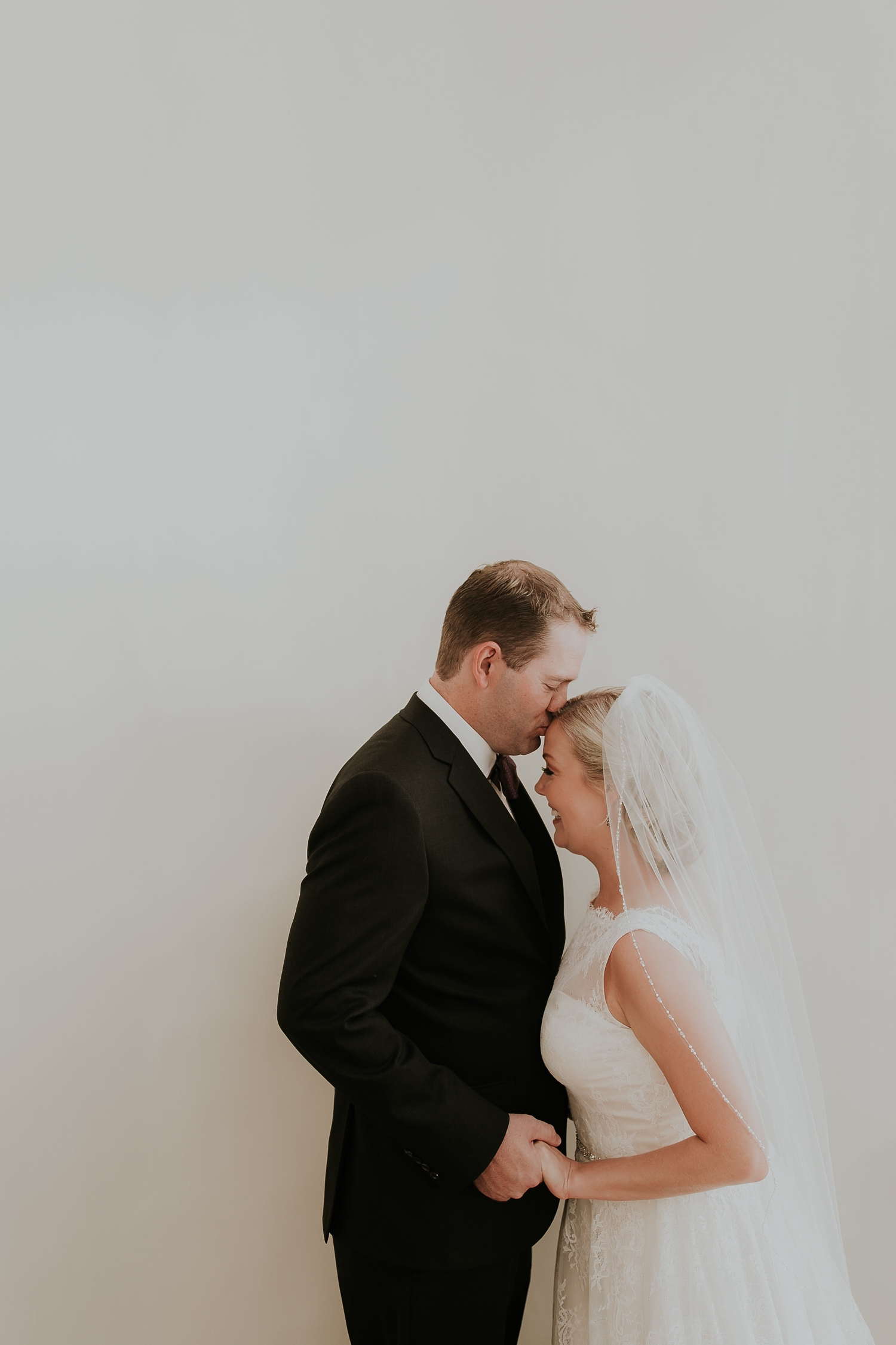 Alicia+lucia+photography+-+albuquerque+wedding+photographer+-+santa+fe+wedding+photography+-+new+mexico+wedding+photographer+-+la+fonda+wedding+-+la+fonda+fall+wedding+-+intimate+la+fonda+wedding_0015.jpg