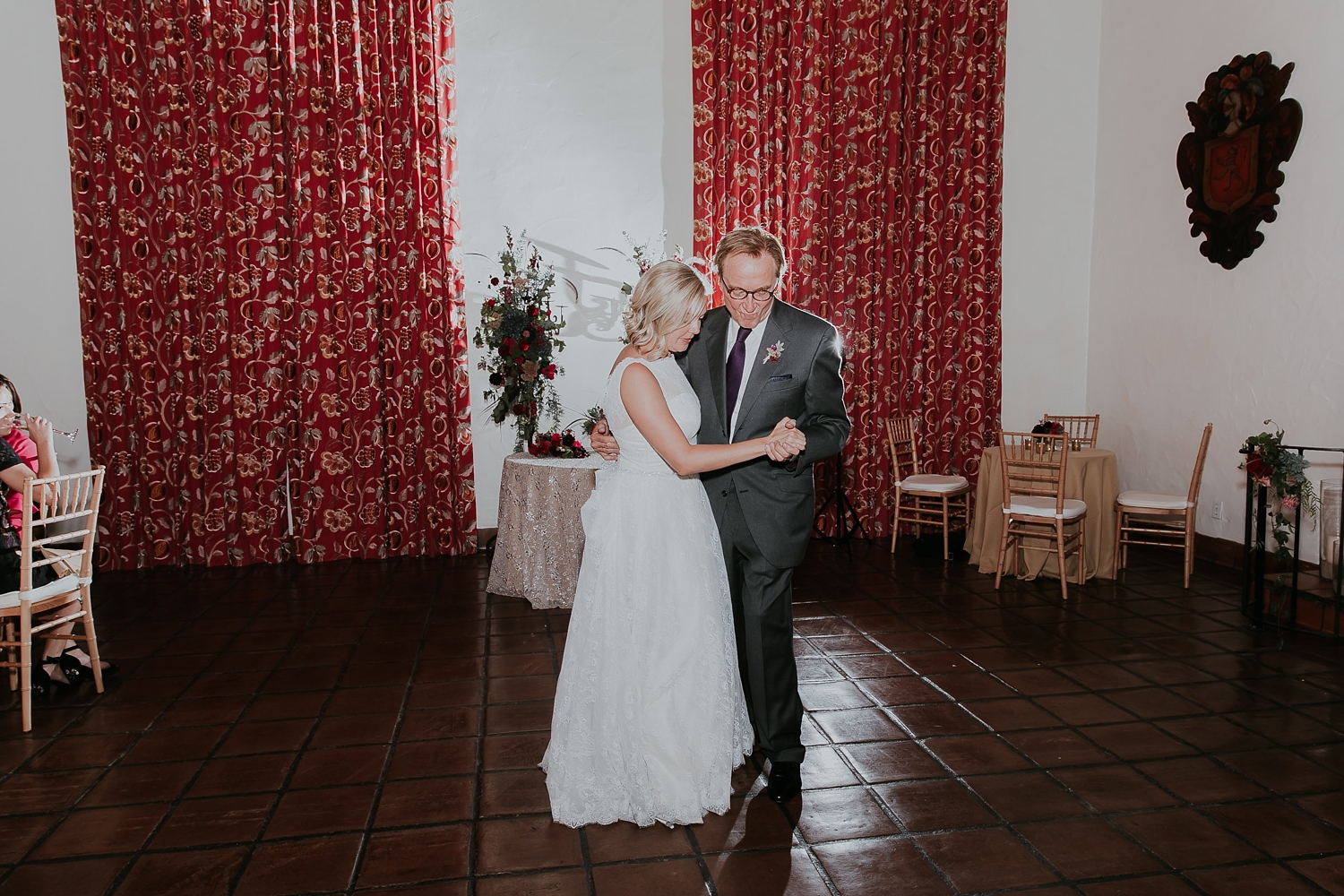 Alicia+lucia+photography+-+albuquerque+wedding+photographer+-+santa+fe+wedding+photography+-+new+mexico+wedding+photographer+-+la+fonda+wedding+-+la+fonda+fall+wedding+-+intimate+la+fonda+wedding_0052.jpg