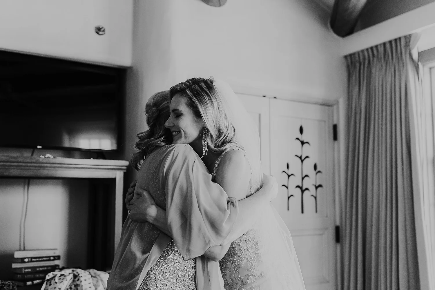 Alicia+lucia+photography+-+albuquerque+wedding+photographer+-+santa+fe+wedding+photography+-+new+mexico+wedding+photographer+-+la+fonda+wedding+-+la+fonda+winter+wedding_0024.jpg