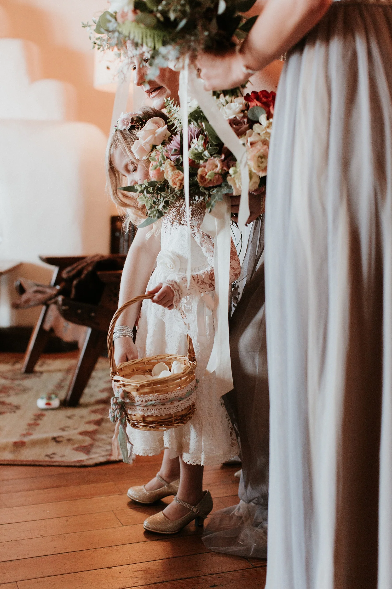 Alicia+lucia+photography+-+albuquerque+wedding+photographer+-+santa+fe+wedding+photography+-+new+mexico+wedding+photographer+-+la+fonda+wedding+-+la+fonda+winter+wedding_0028.jpg