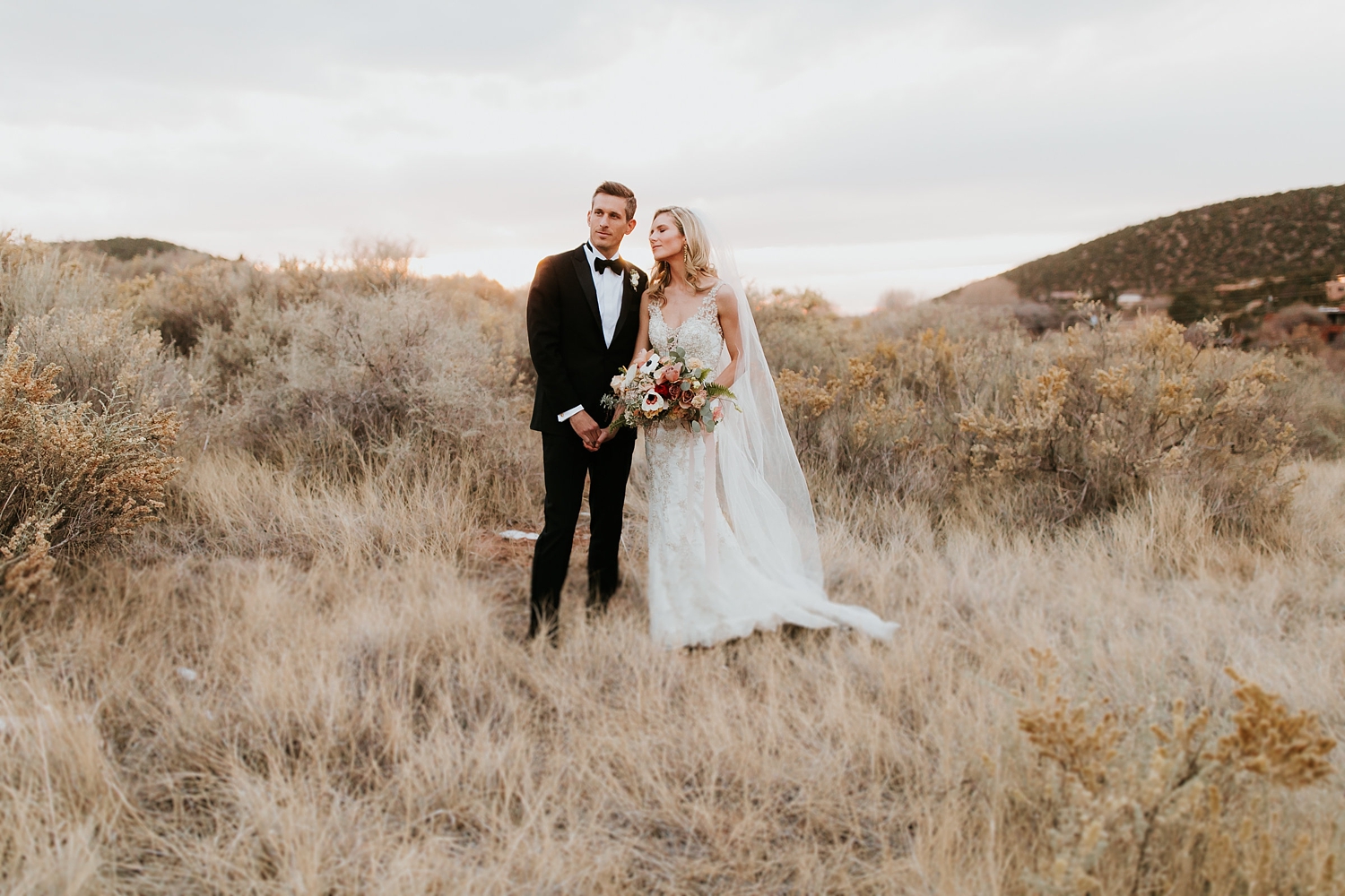 Alicia+lucia+photography+-+albuquerque+wedding+photographer+-+santa+fe+wedding+photography+-+new+mexico+wedding+photographer+-+la+fonda+wedding+-+la+fonda+winter+wedding_0088.jpg