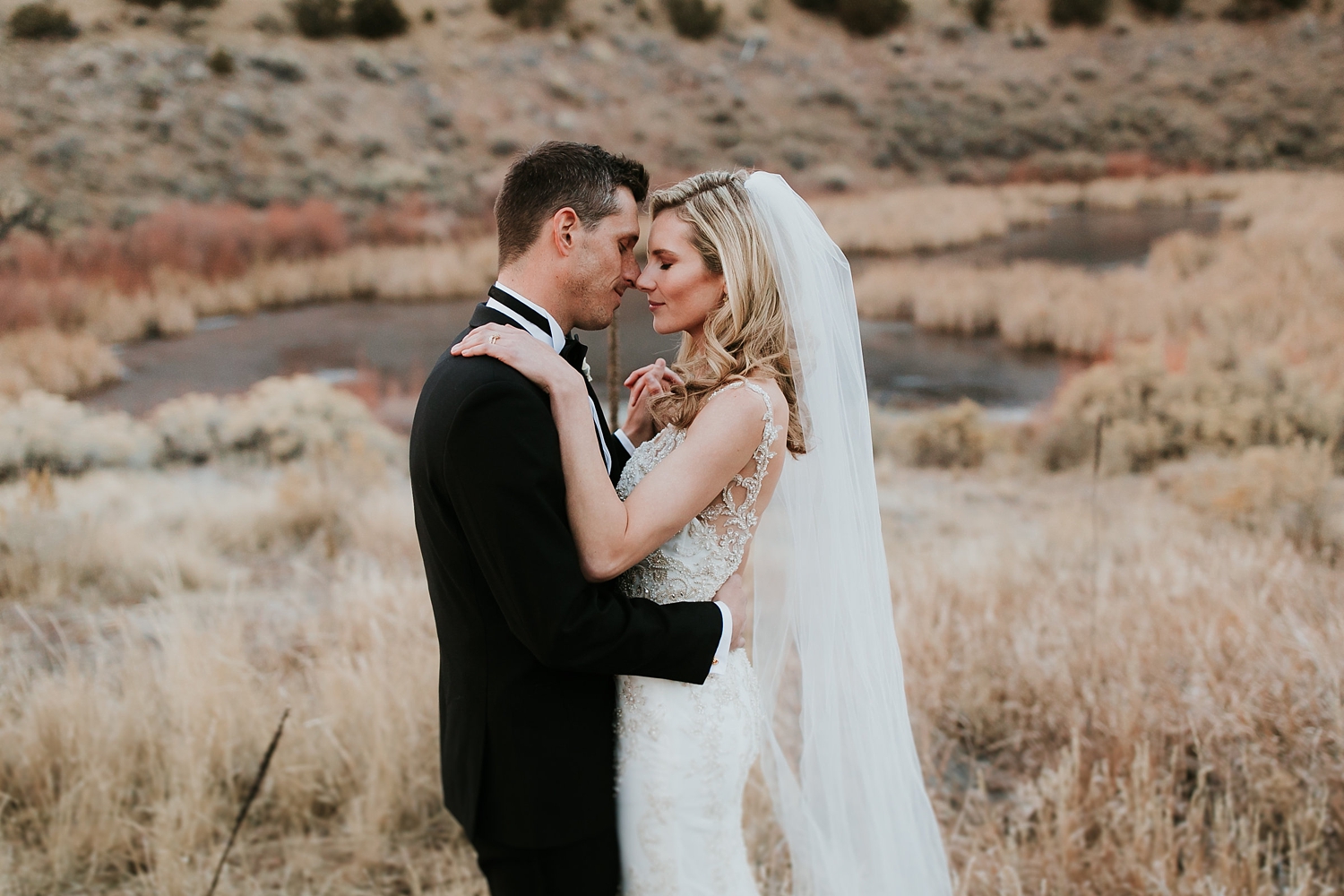 Alicia+lucia+photography+-+albuquerque+wedding+photographer+-+santa+fe+wedding+photography+-+new+mexico+wedding+photographer+-+la+fonda+wedding+-+la+fonda+winter+wedding_0100.jpg