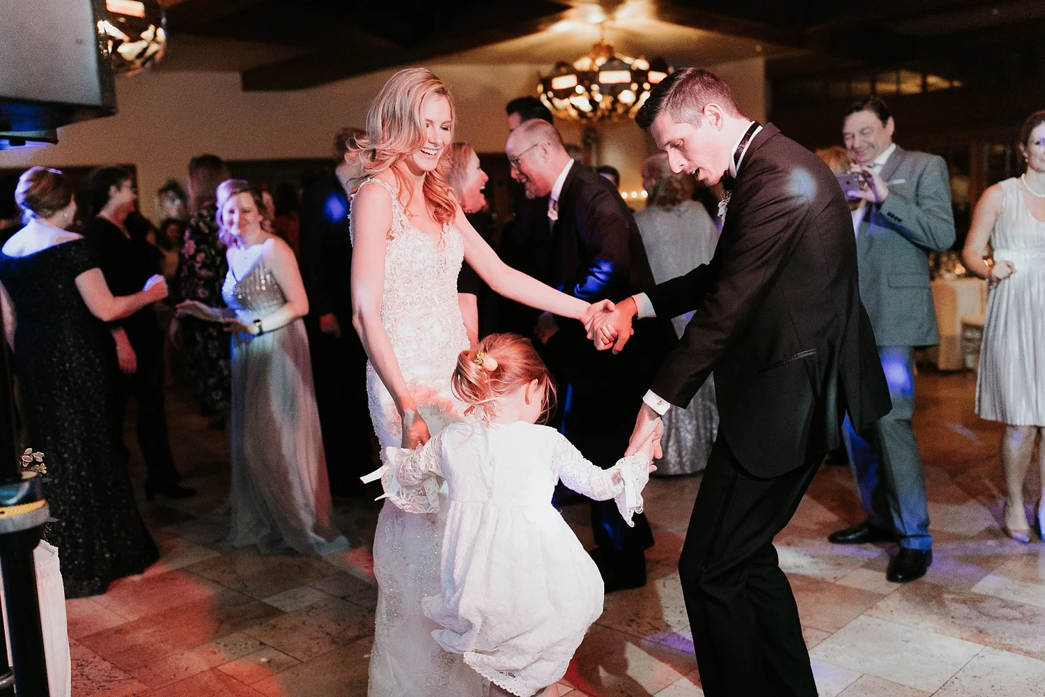 Alicia+lucia+photography+-+albuquerque+wedding+photographer+-+santa+fe+wedding+photography+-+new+mexico+wedding+photographer+-+la+fonda+wedding+-+la+fonda+winter+wedding_0138.jpg