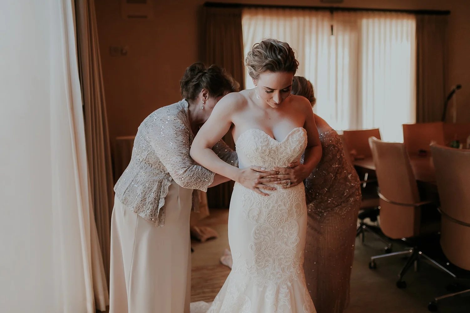 Alicia+lucia+photography+-+albuquerque+wedding+photographer+-+santa+fe+wedding+photography+-+new+mexico+wedding+photographer+-+new+mexico+wedding+-+santa+fe+wedding+-+four+seasons+santa+fe+wedding+-+santa+fe+fall+wedding_0011.jpg
