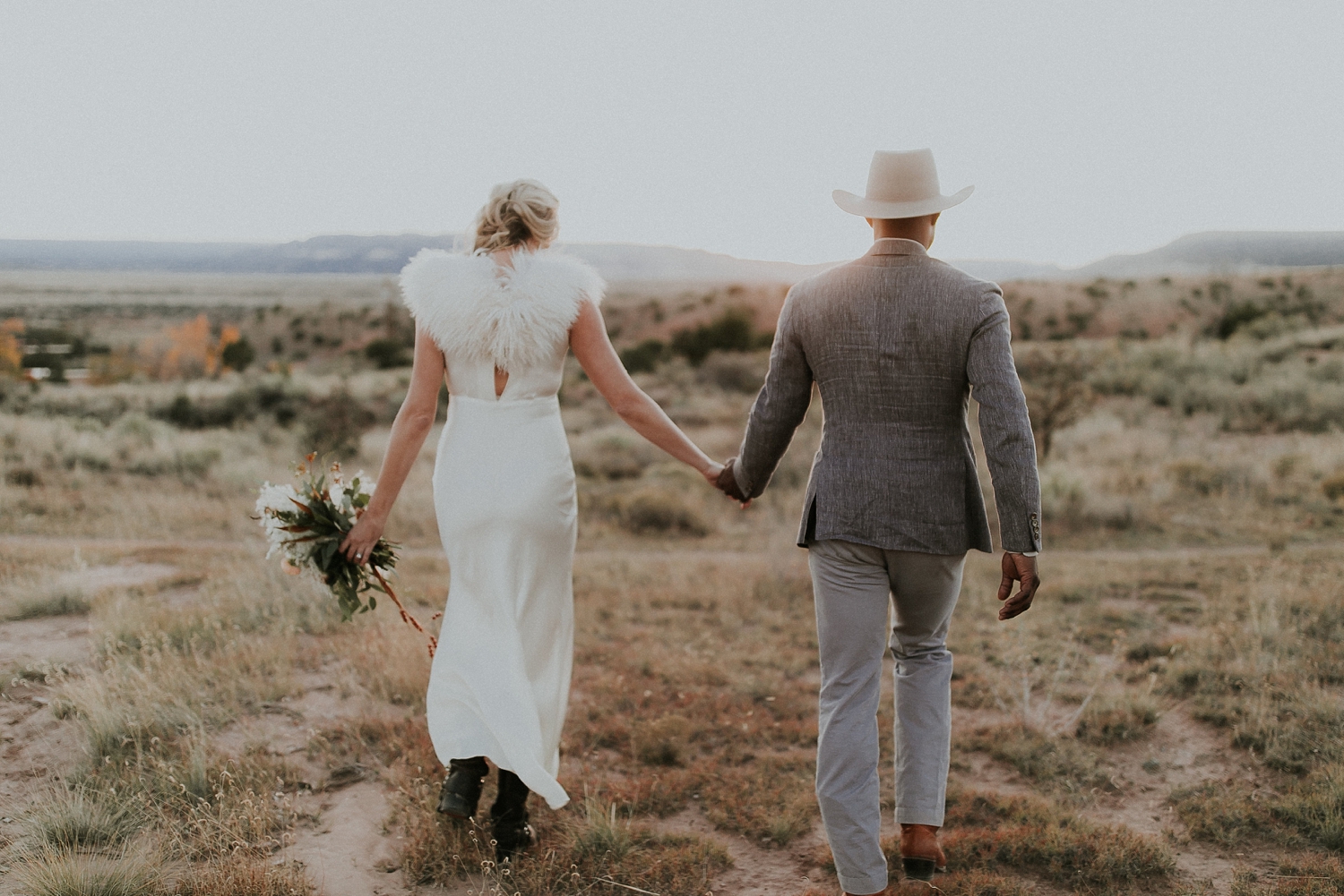 Alicia+lucia+photography+-+albuquerque+wedding+photographer+-+santa+fe+wedding+photography+-+new+mexico+wedding+photographer+-+new+mexico+ghost+ranch+wedding+-+styled+wedding+shoot_0069.jpg