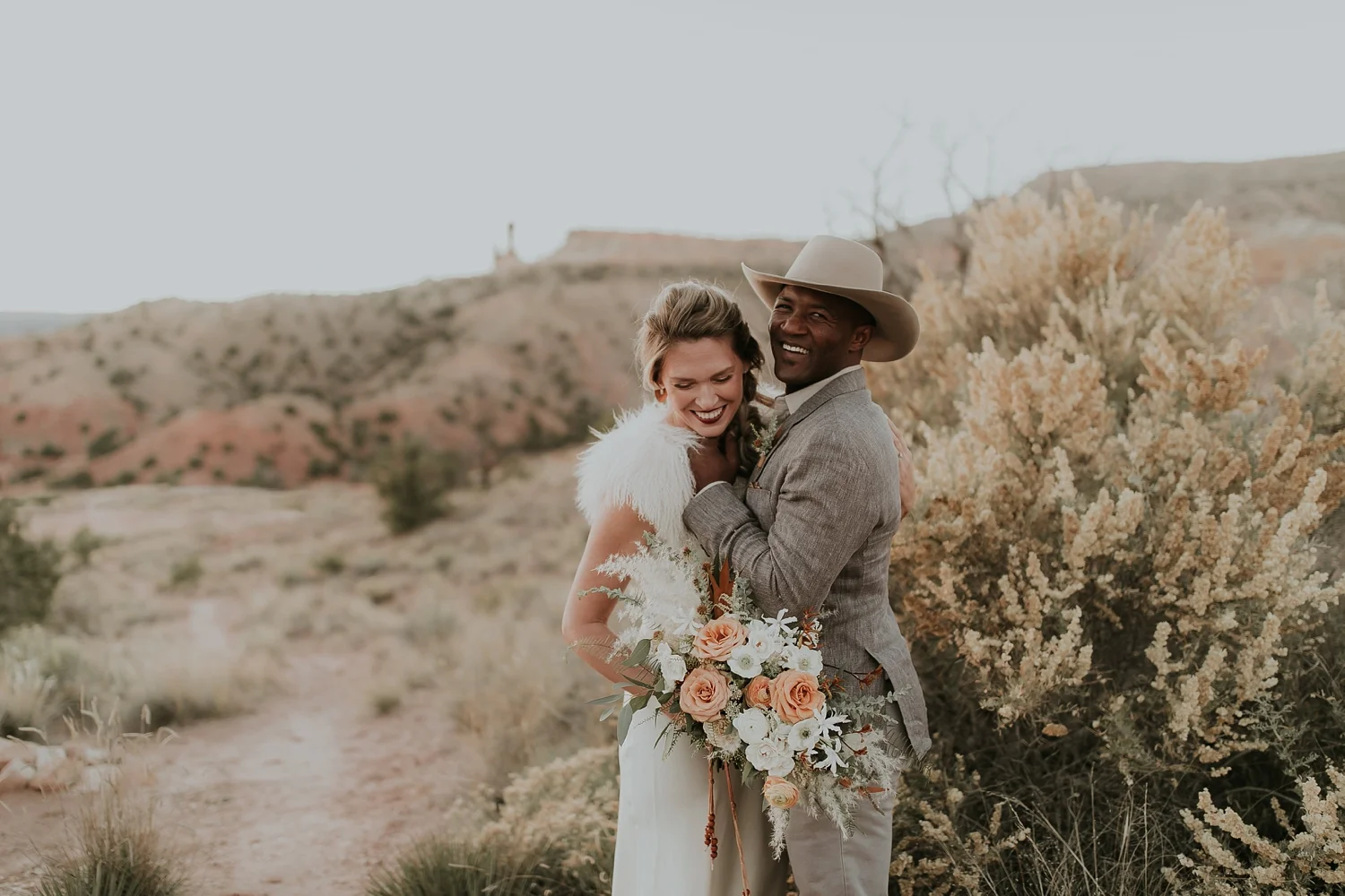Alicia+lucia+photography+-+albuquerque+wedding+photographer+-+santa+fe+wedding+photography+-+new+mexico+wedding+photographer+-+new+mexico+ghost+ranch+wedding+-+styled+wedding+shoot_0078.jpg